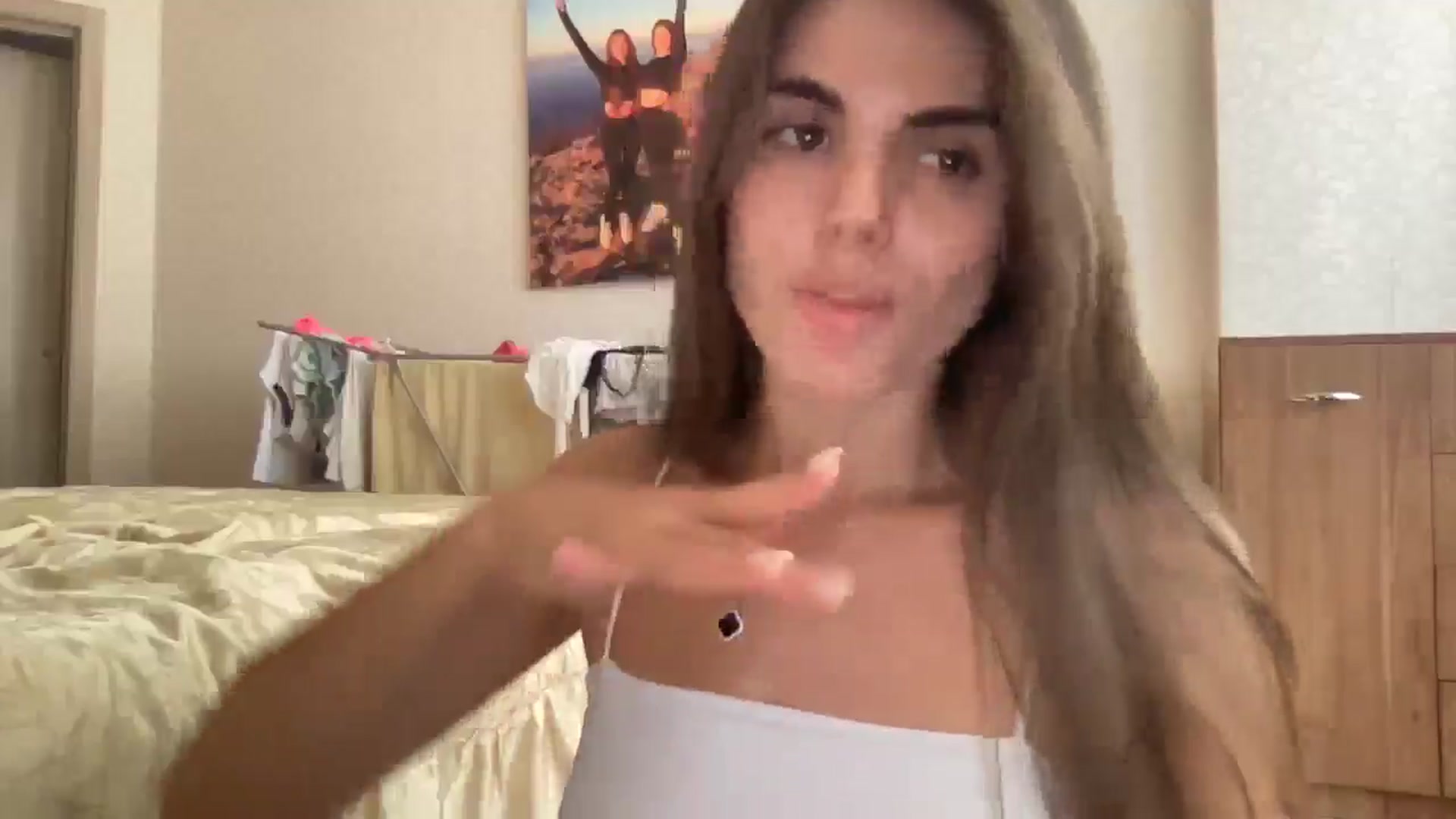 Gallery image thumbnail from Sweet6bunny's myfreecams stream on, 07/06/2025, 12:21 image 6 of 20