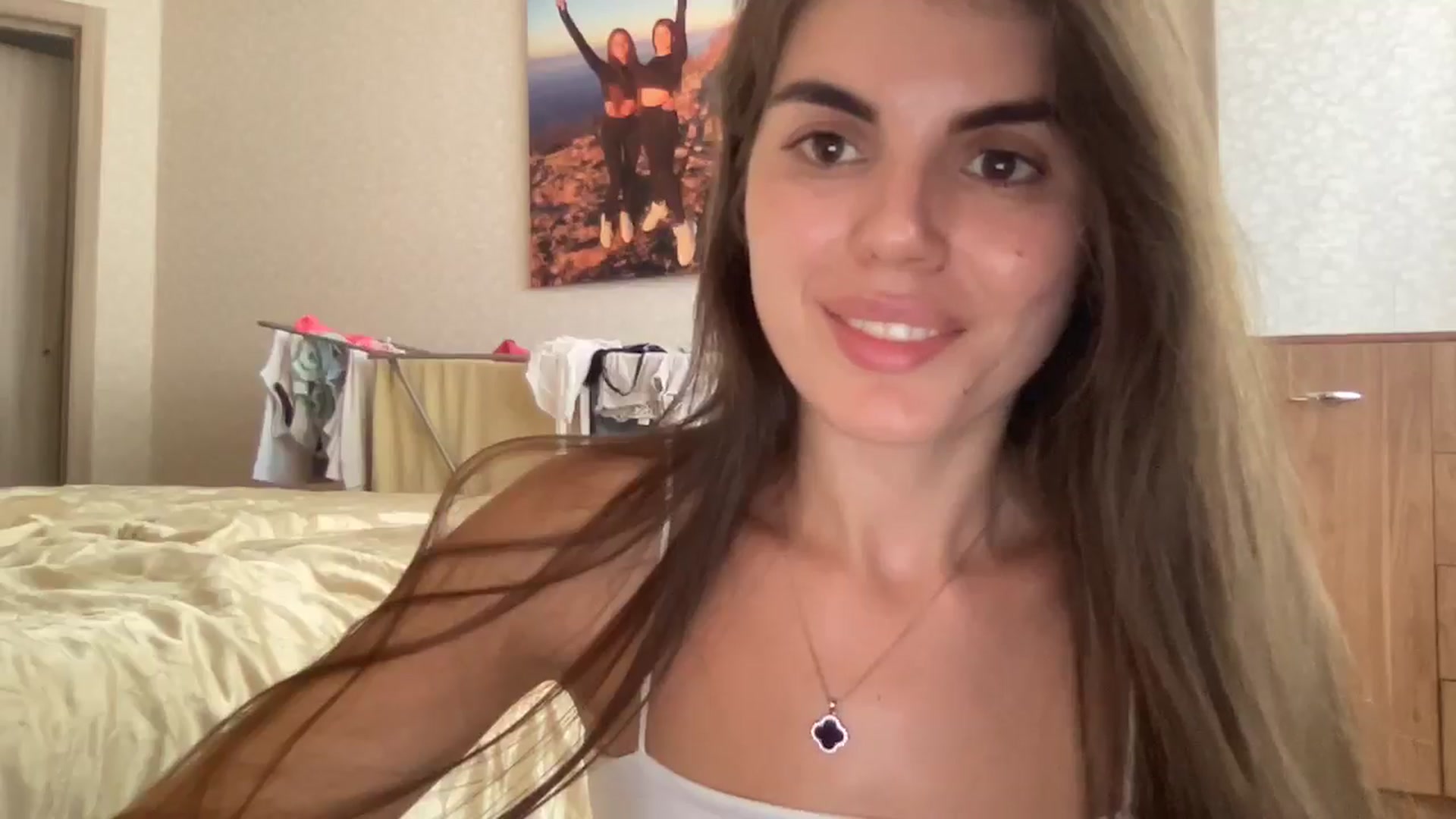 Gallery image thumbnail from Sweet6bunny's myfreecams stream on, 07/06/2025, 12:21 image 12 of 20