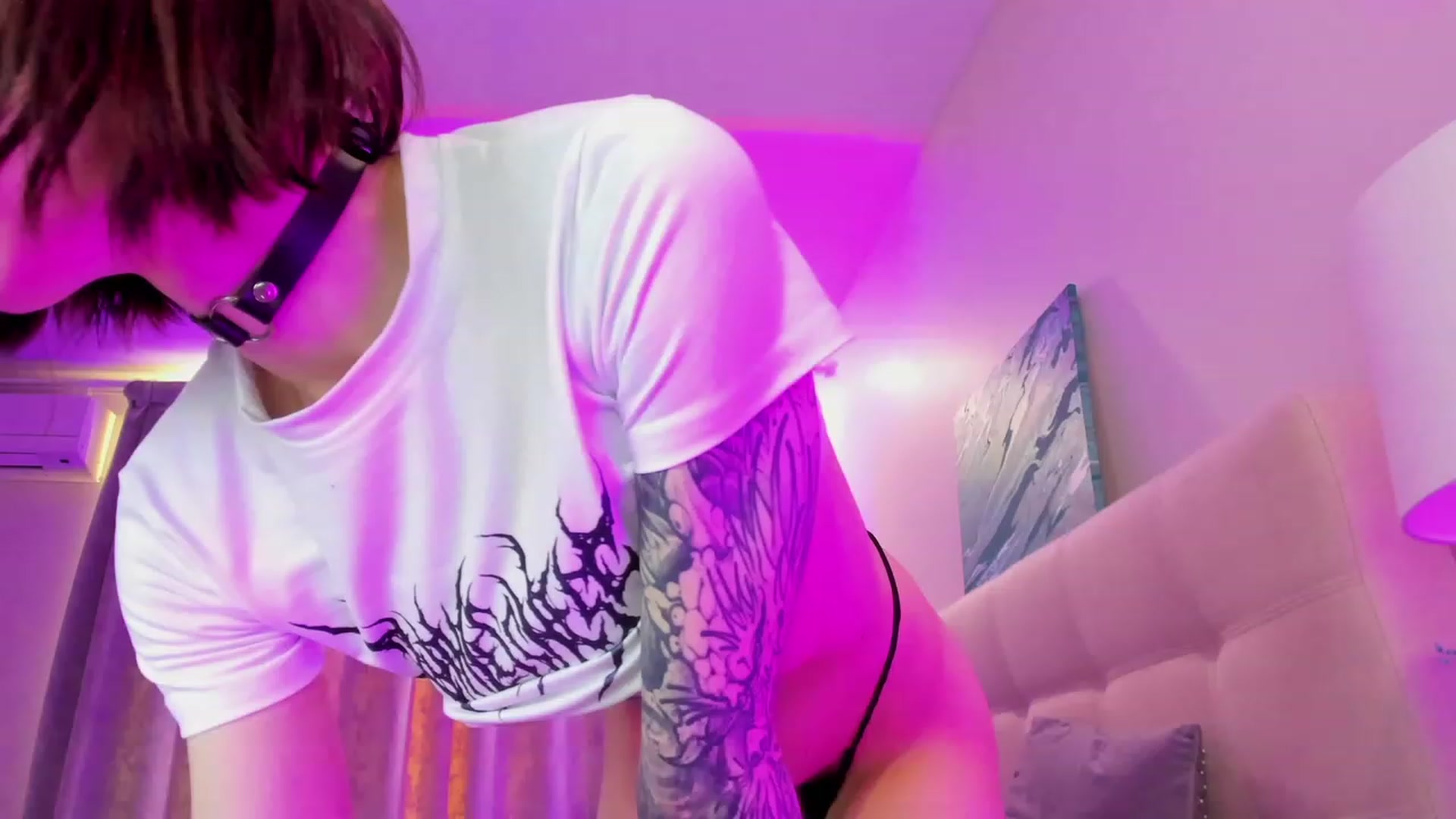 Gallery image thumbnail from SweetAlice666's myfreecams stream on, 12/04/2022, 12:43 image 2 of 20