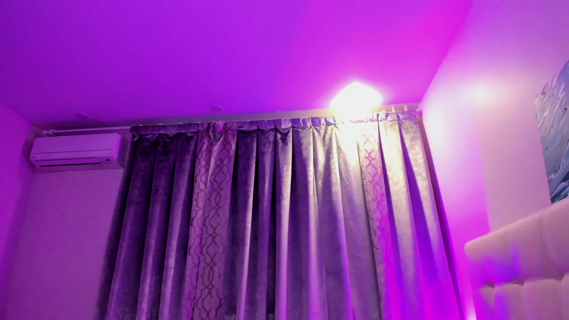 Gallery image thumbnail from SweetAlice666's myfreecams stream on, 12/10/2022, 13:54 image 4 of 20