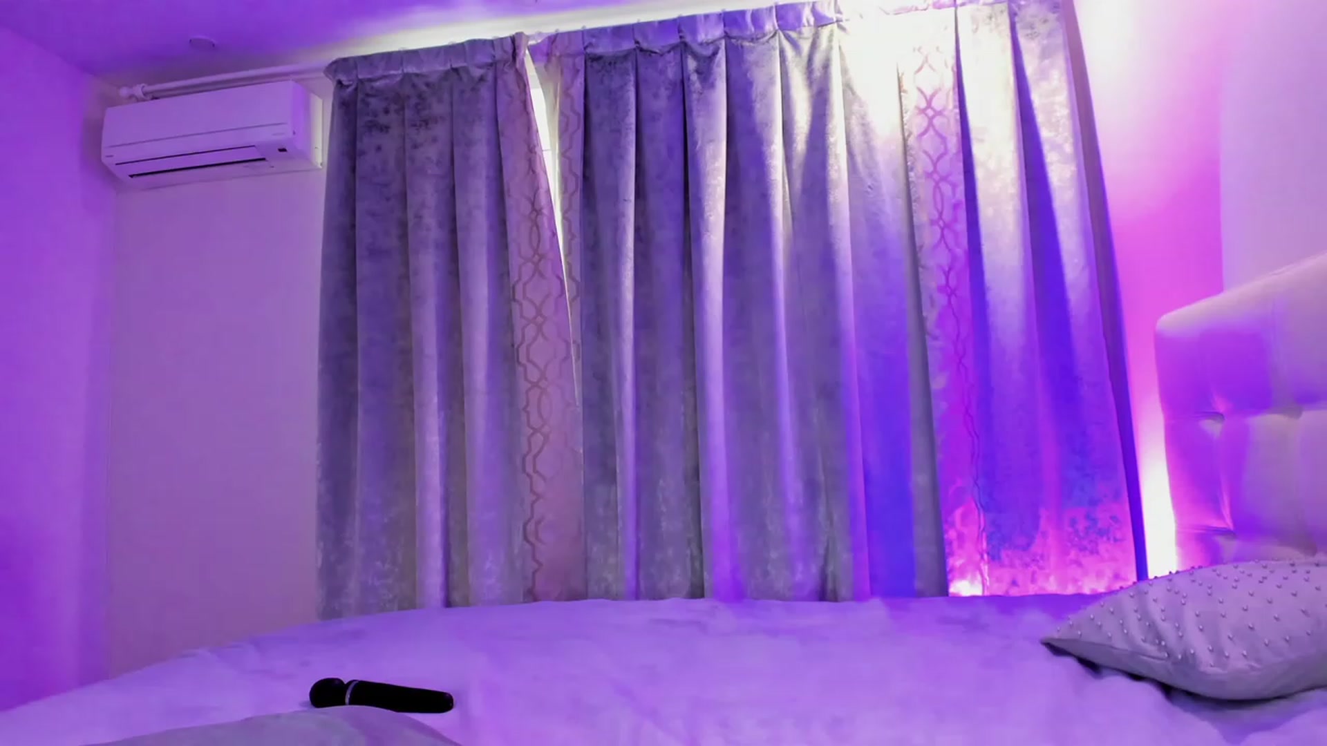 Gallery image thumbnail from SweetAlice666's myfreecams stream on, 12/11/2022, 10:44 image 8 of 20