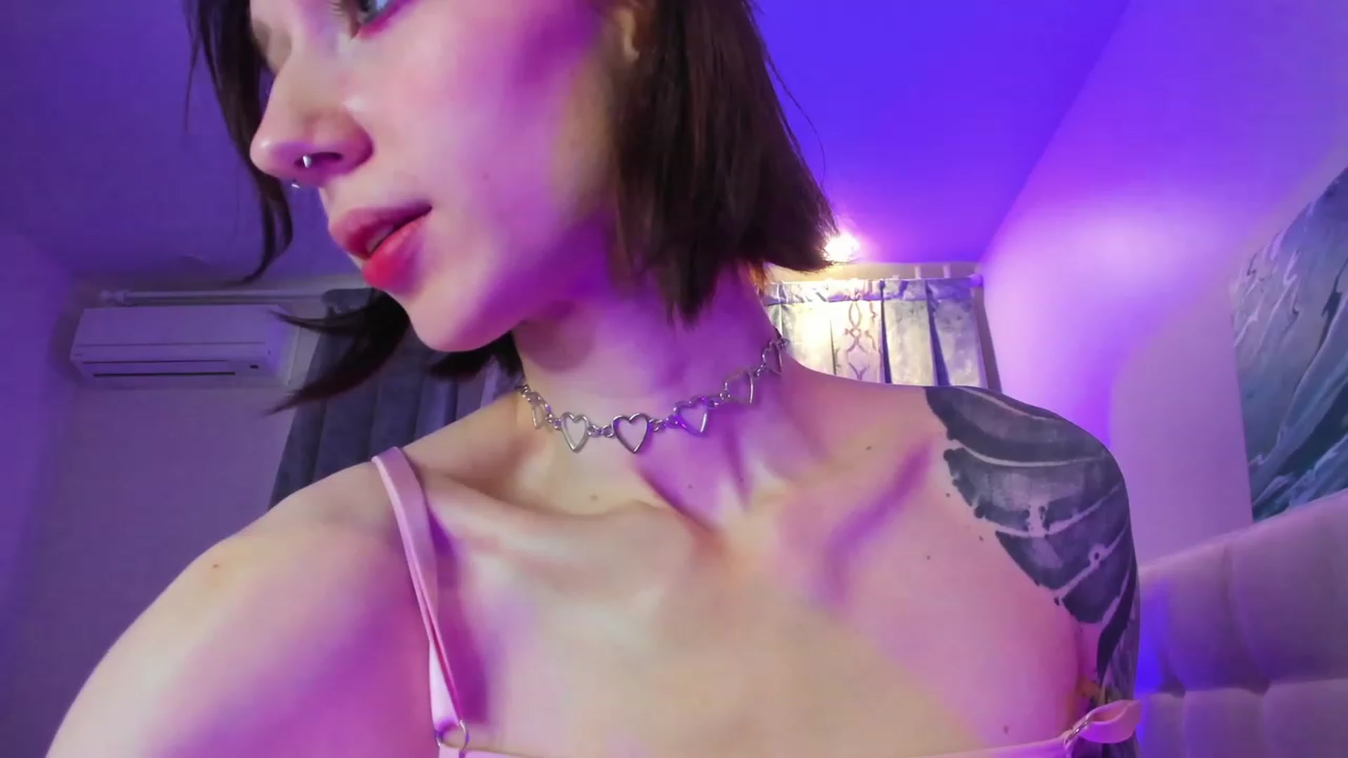 Gallery image thumbnail from SweetAlice666's myfreecams stream on, 12/22/2022, 12:34 image 1 of 20