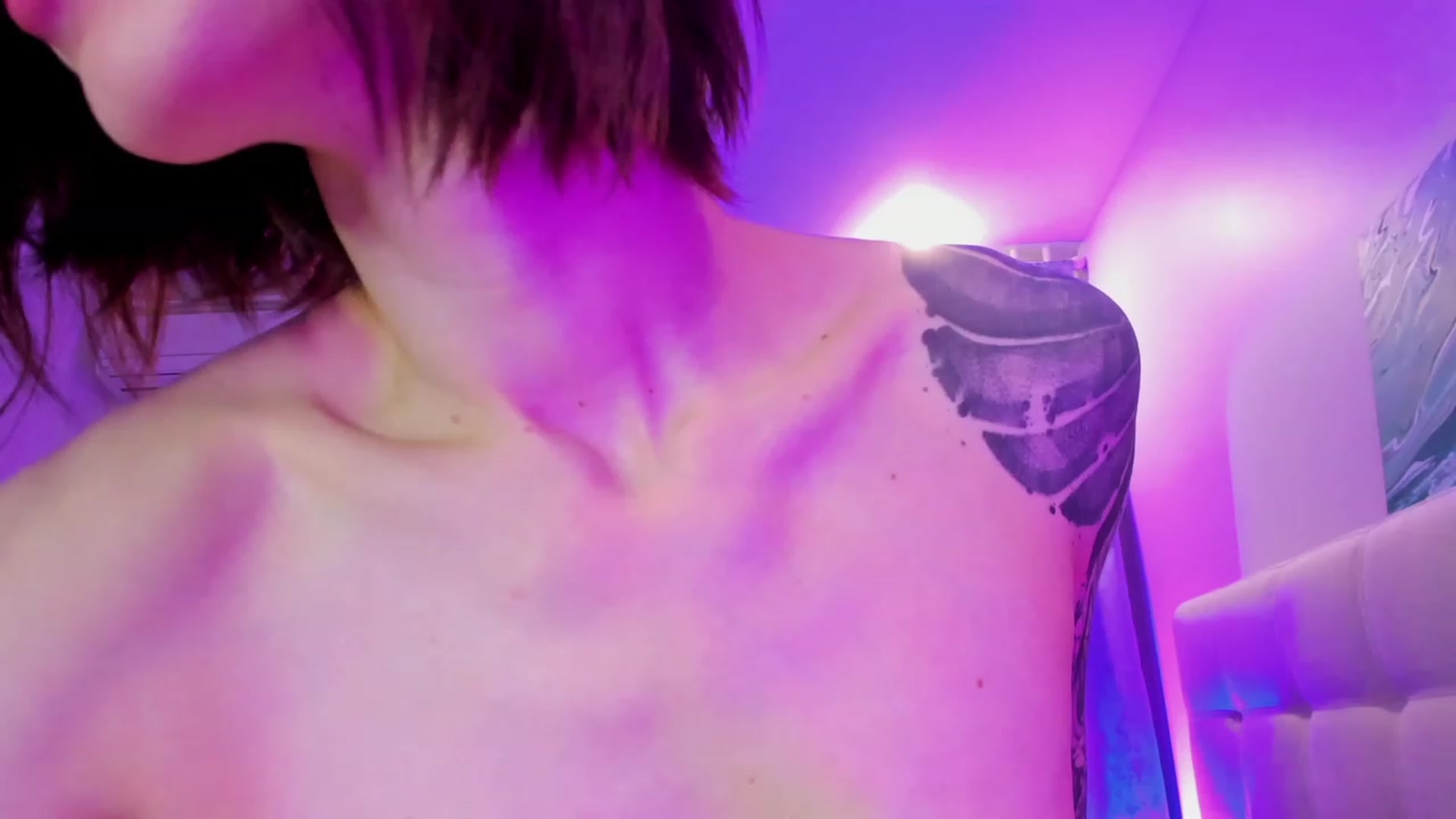 Gallery image thumbnail from SweetAlice666's myfreecams stream on, 12/30/2022, 08:28 image 7 of 20