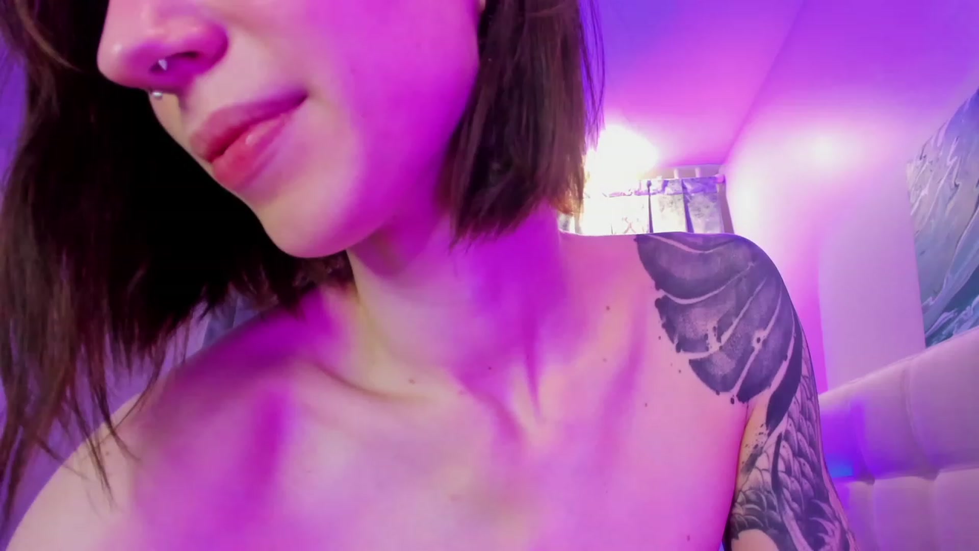 Gallery image thumbnail from SweetAlice666's myfreecams stream on, 12/30/2022, 08:28 image 3 of 20