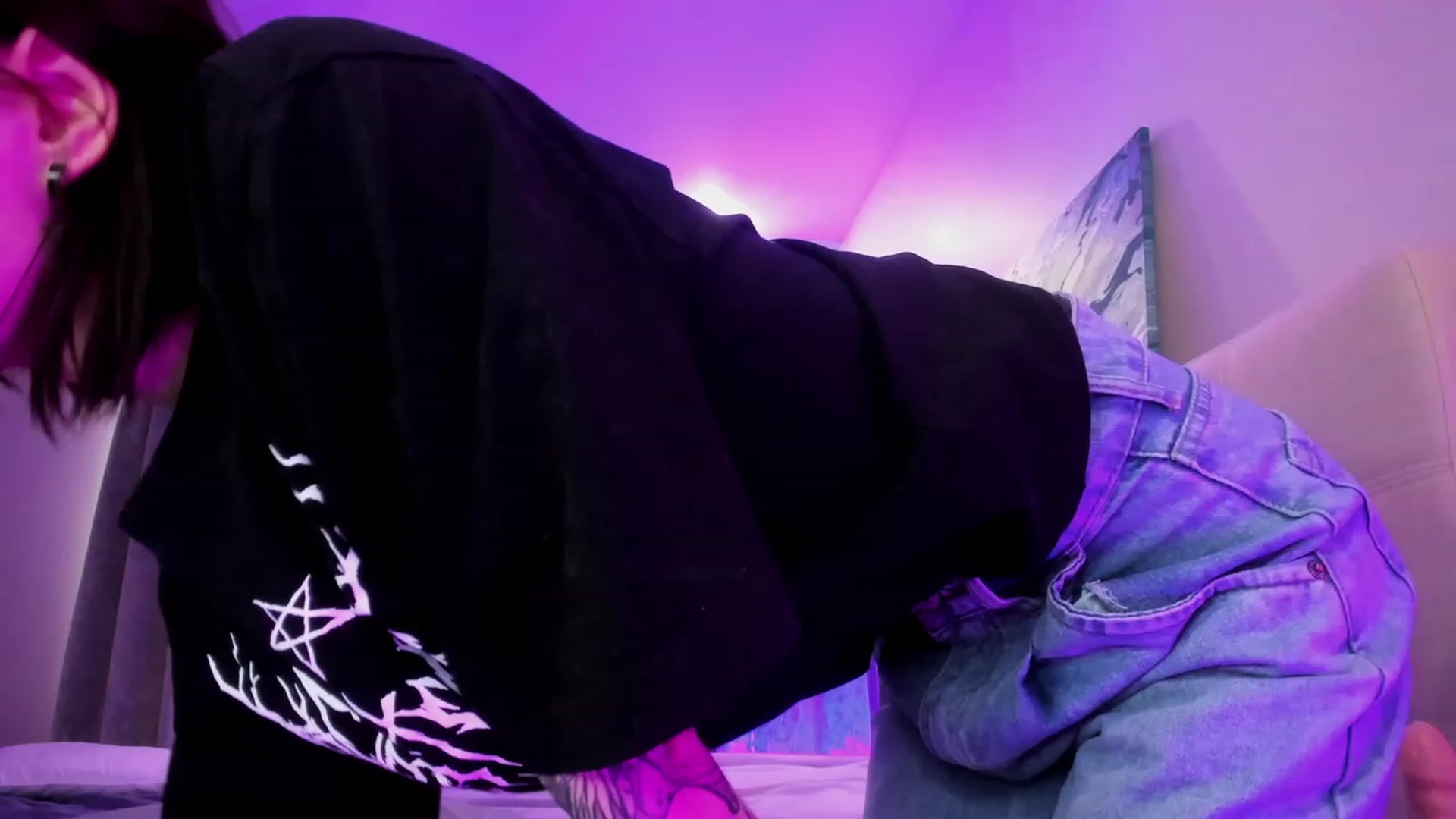 Gallery image thumbnail from SweetAlice666's myfreecams stream on, 01/21/2023, 10:39 image 8 of 20