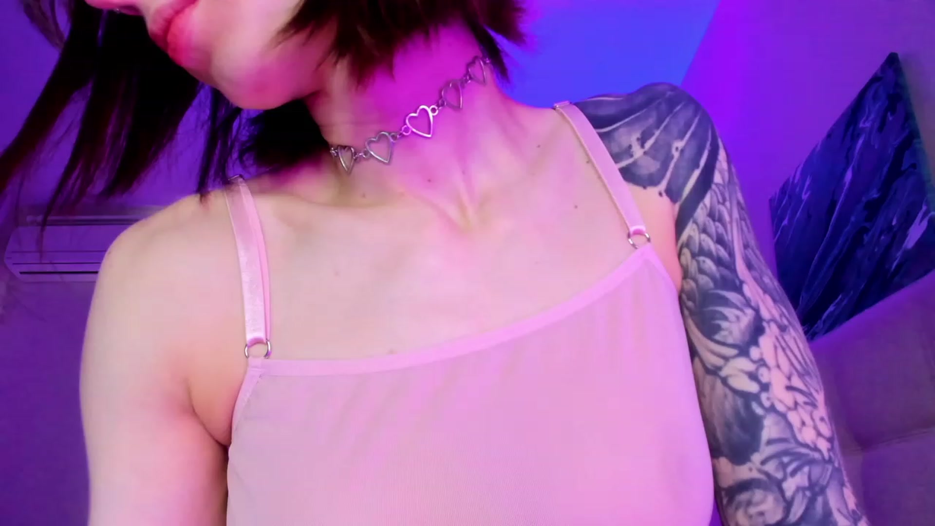 Gallery image thumbnail from SweetAlice666's myfreecams stream on, 02/06/2023, 08:50 image 8 of 20