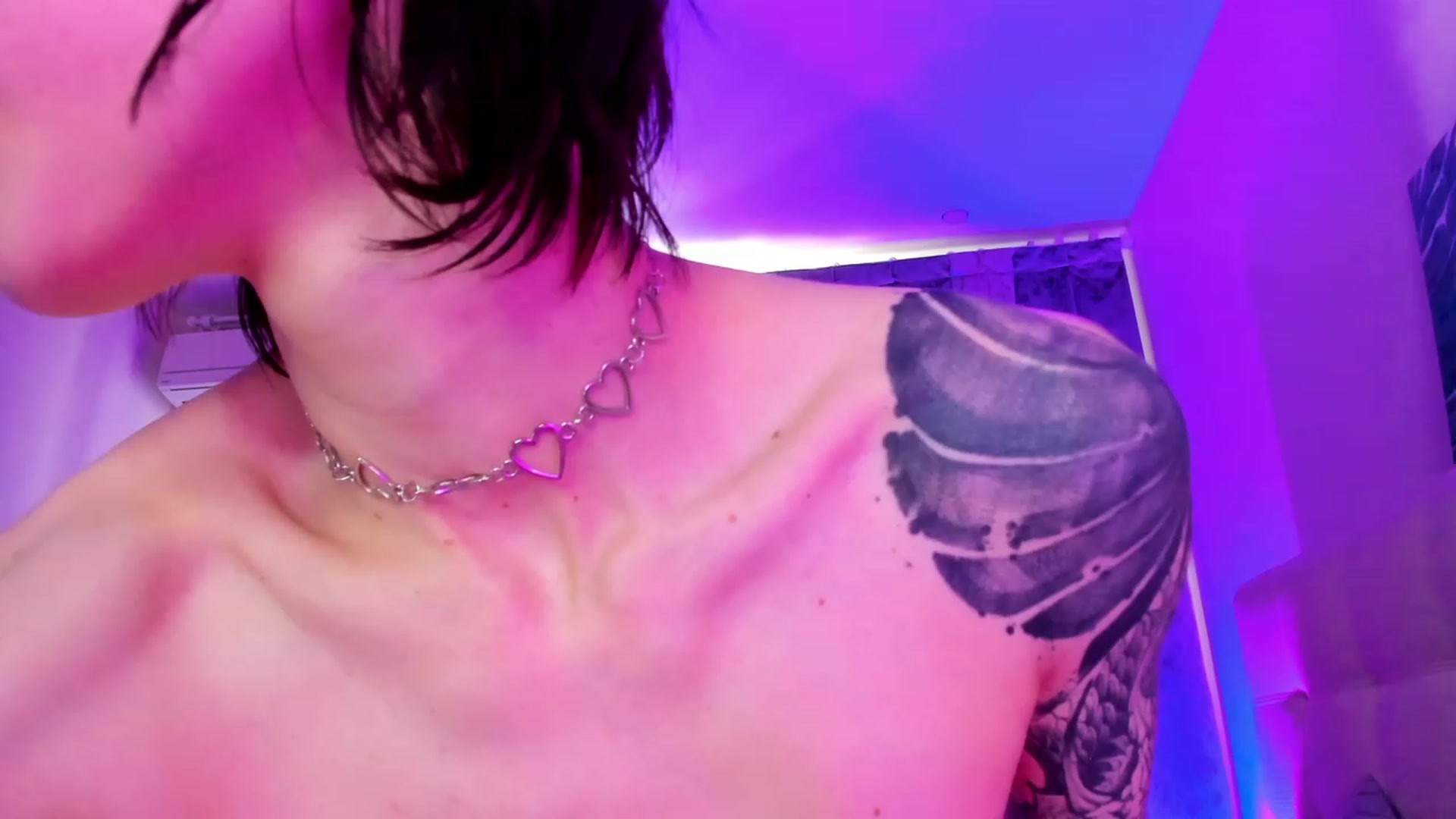 Gallery image thumbnail from SweetAlice666's myfreecams stream on, 02/12/2023, 11:55 image 7 of 20