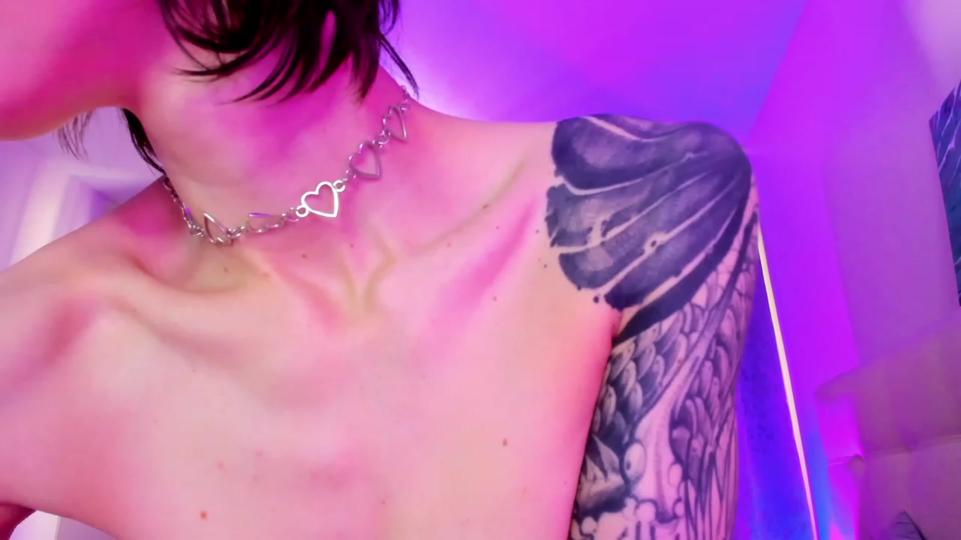 Gallery image thumbnail from SweetAlice666's myfreecams stream on, 02/12/2023, 11:55 image 10 of 20