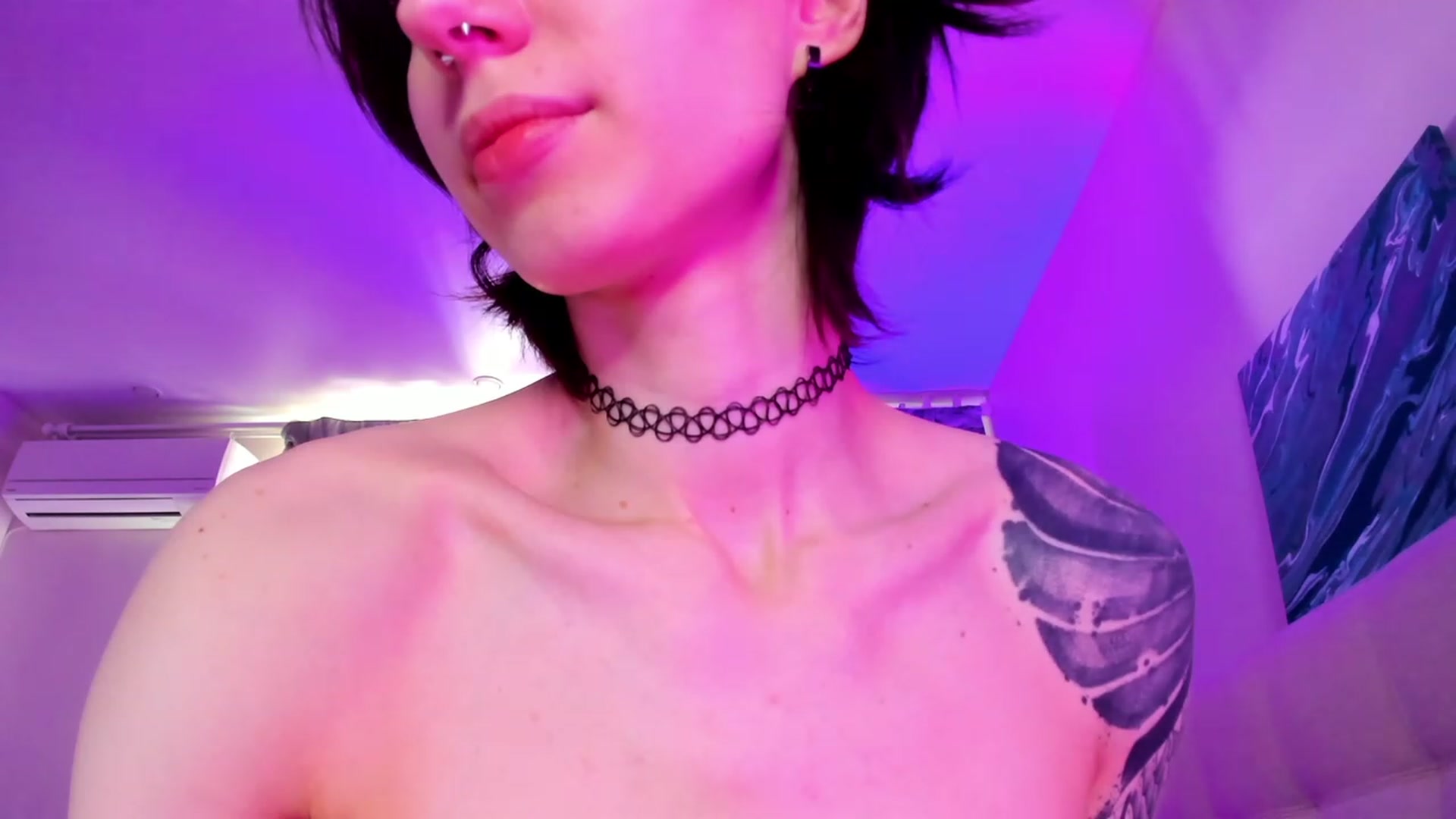 Gallery image thumbnail from SweetAlice666's myfreecams stream on, 02/18/2023, 10:56 image 18 of 20