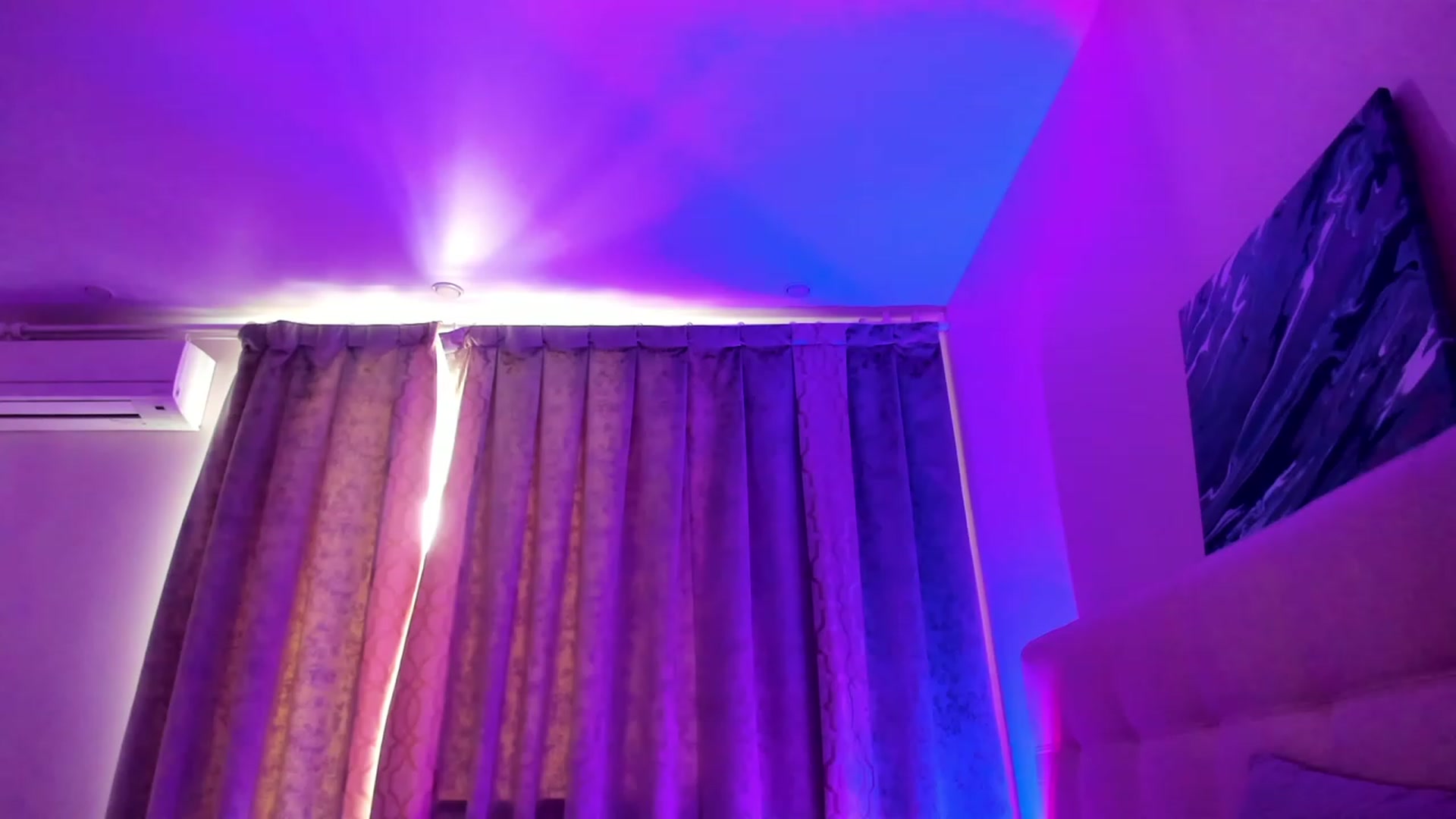 Gallery image thumbnail from SweetAlice666's myfreecams stream on, 02/19/2023, 10:06 image 7 of 20
