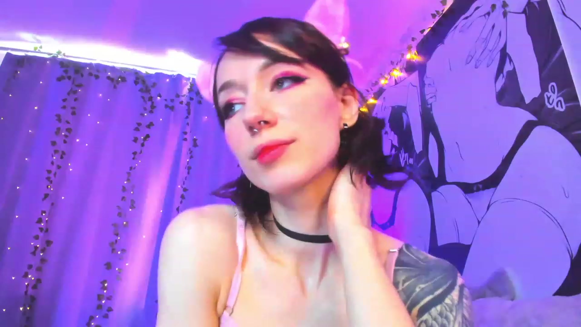 Gallery image thumbnail from SweetAlice666's myfreecams stream on, 03/14/2023, 09:10 image 18 of 20