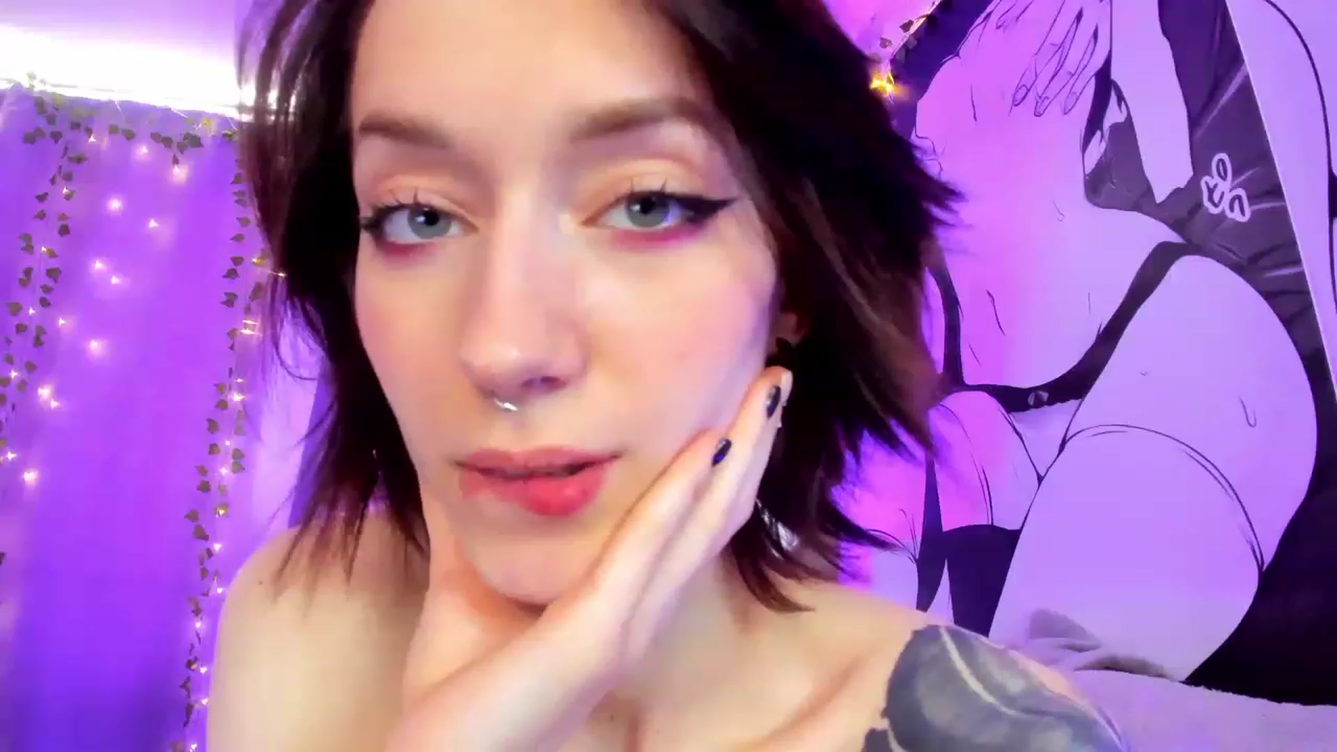 Gallery image thumbnail from SweetAlice666's myfreecams stream on, 03/19/2023, 10:19 image 18 of 20