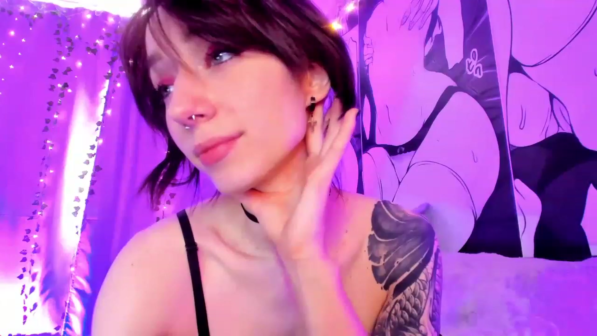 Gallery image thumbnail from SweetAlice666's myfreecams stream on, 03/23/2023, 10:22 image 16 of 20