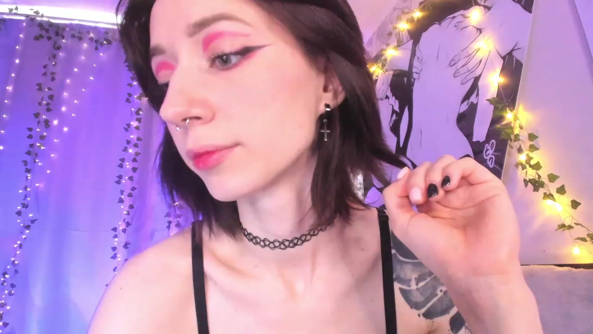 Gallery image thumbnail from SweetAlice666's myfreecams stream on, 04/02/2023, 08:56 image 15 of 20