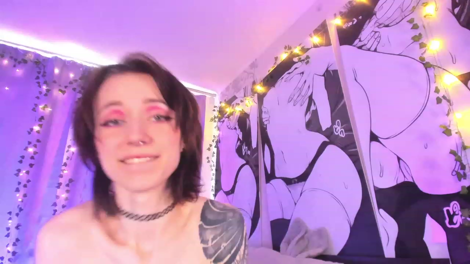 Gallery image thumbnail from SweetAlice666's myfreecams stream on, 04/02/2023, 10:48 image 1 of 20