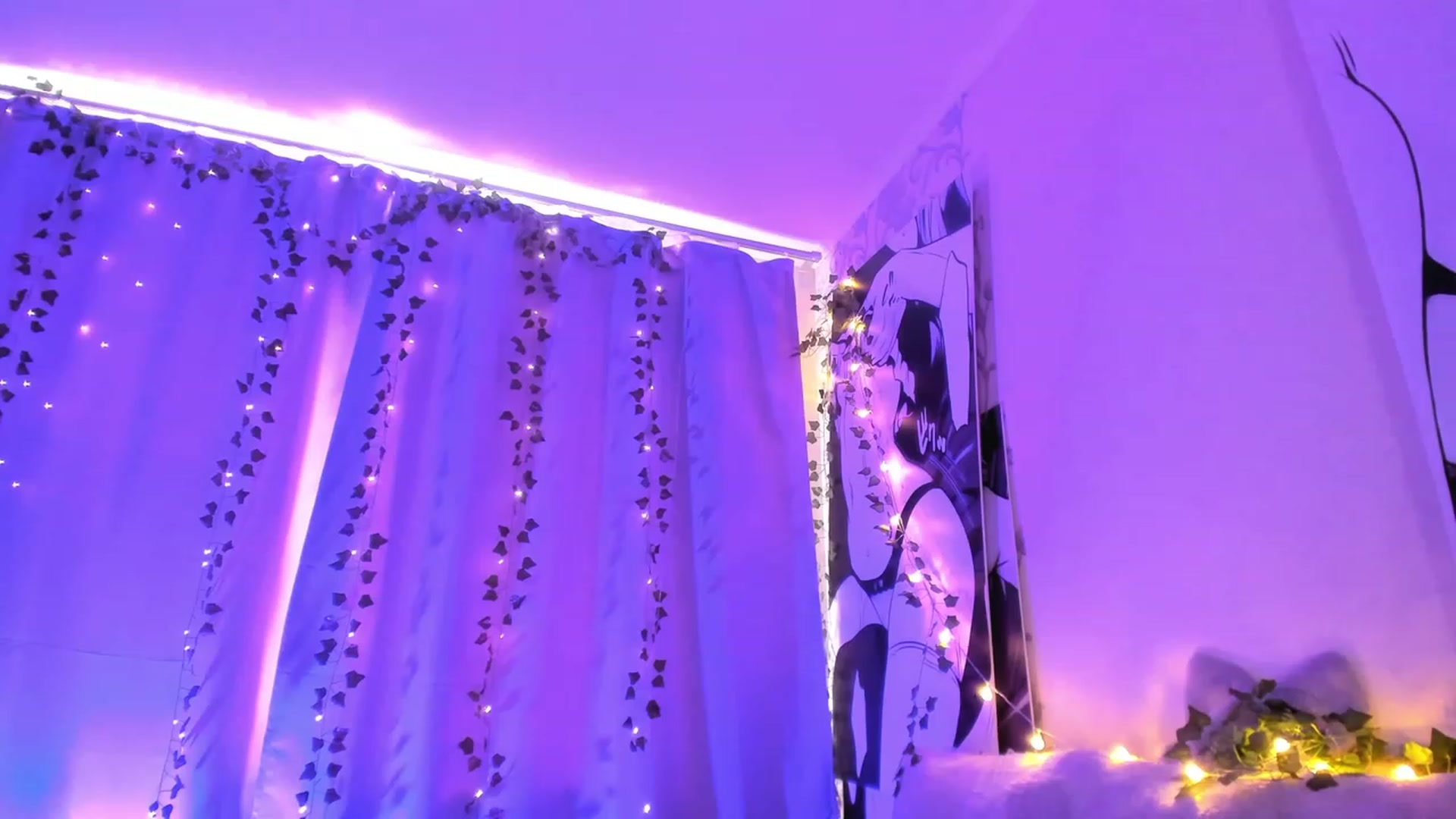 Gallery image thumbnail from SweetAlice666's myfreecams stream on, 04/03/2023, 12:18 image 14 of 20
