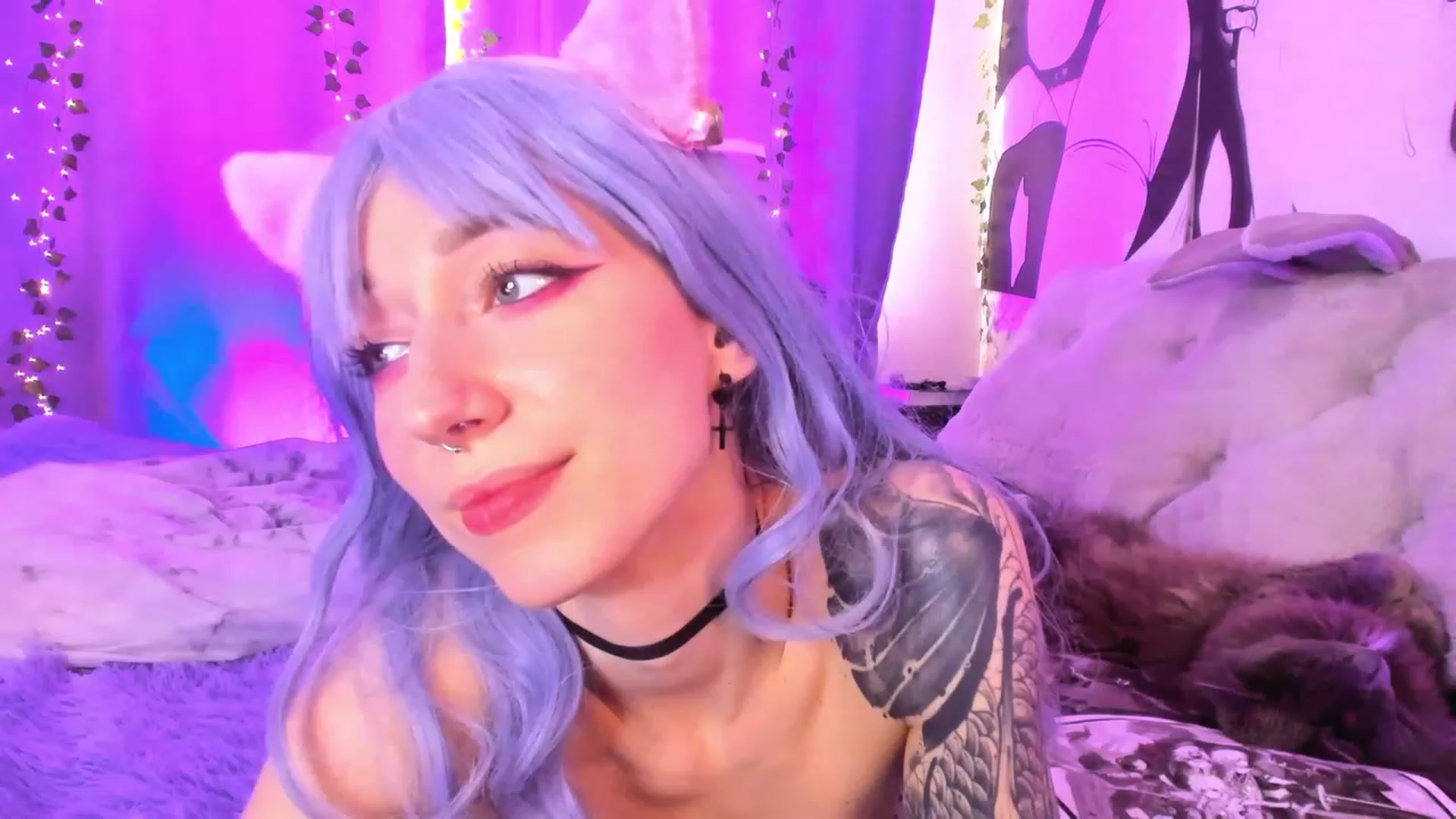 Gallery image thumbnail from SweetAlice666's myfreecams stream on, 04/07/2023, 10:36 image 19 of 20