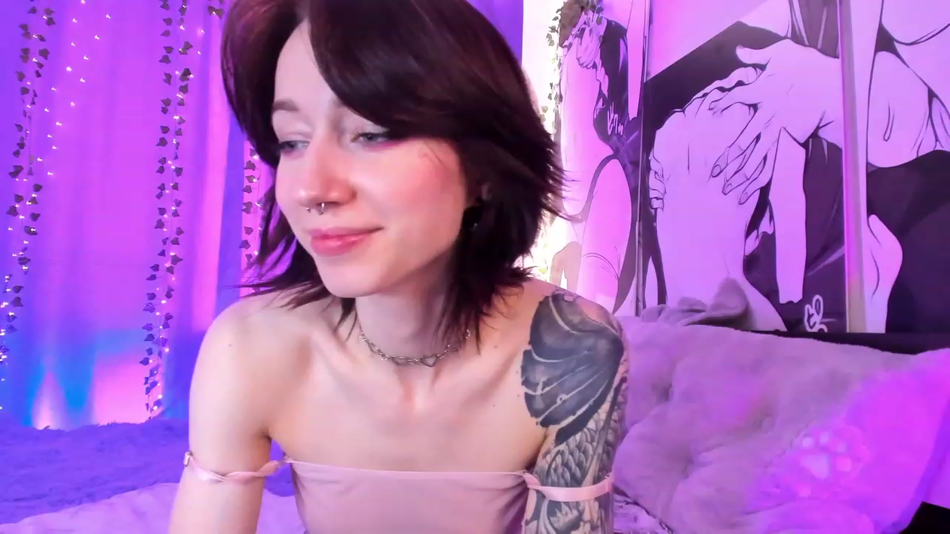 Gallery image thumbnail from SweetAlice666's myfreecams stream on, 04/10/2023, 11:28 image 18 of 20