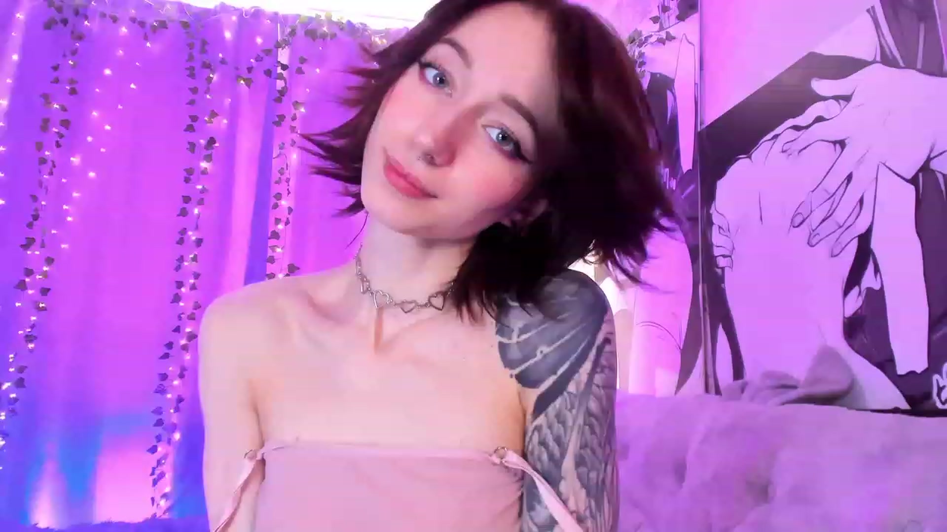 Gallery image thumbnail from SweetAlice666's myfreecams stream on, 04/10/2023, 11:28 image 13 of 20