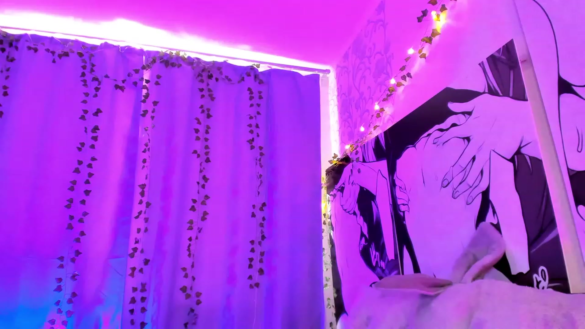 Gallery image thumbnail from SweetAlice666's myfreecams stream on, 04/14/2023, 10:28 image 5 of 20