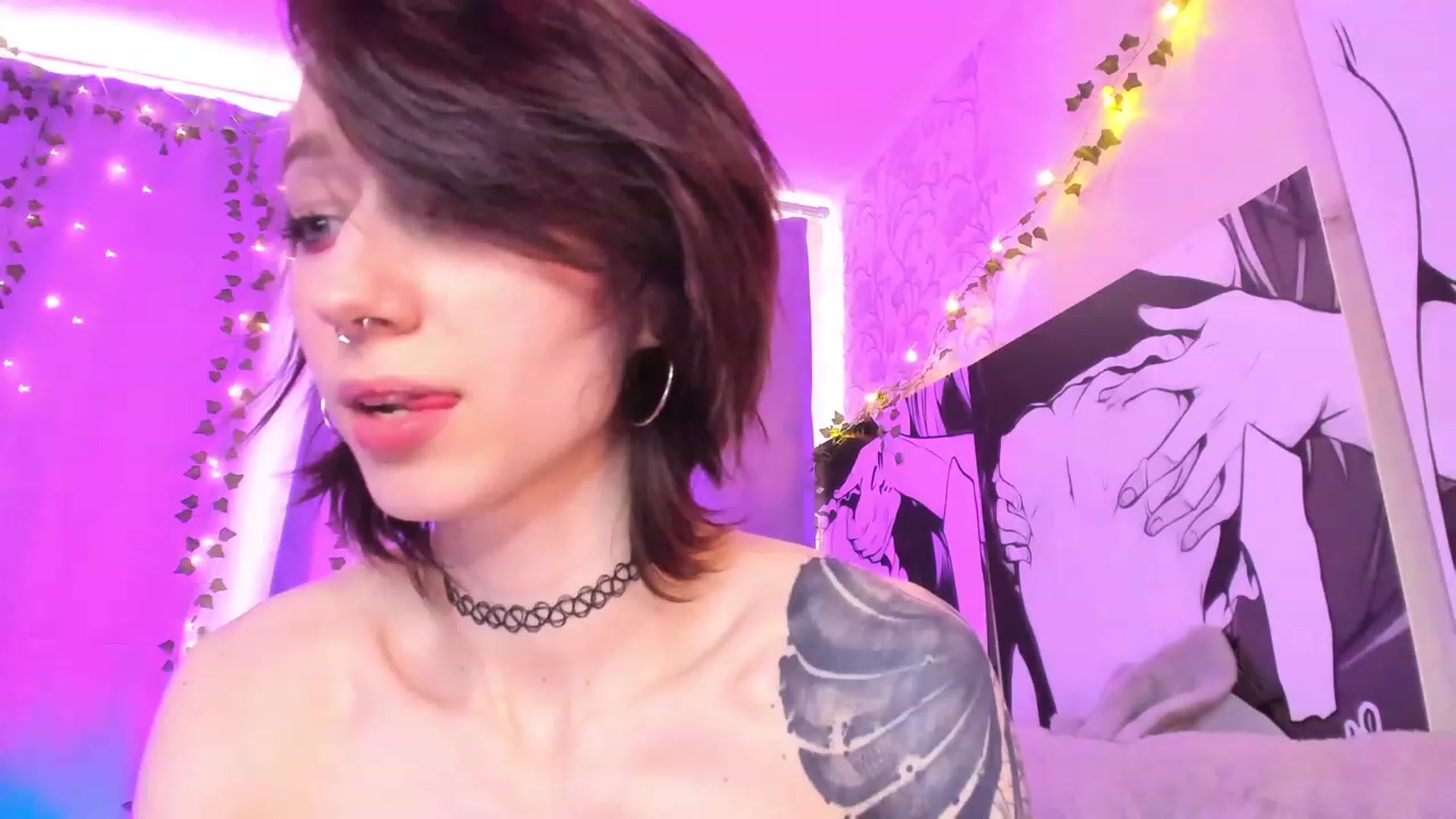 Gallery image thumbnail from SweetAlice666's myfreecams stream on, 04/19/2023, 09:49 image 17 of 20