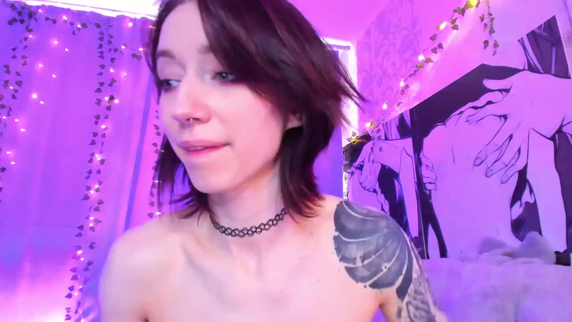 Gallery image thumbnail from SweetAlice666's myfreecams stream on, 04/20/2023, 09:49 image 12 of 20