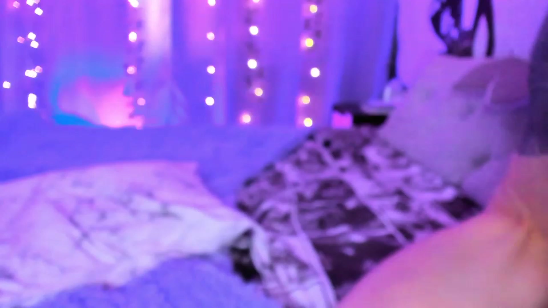 Gallery image thumbnail from SweetAlice666's myfreecams stream on, 04/23/2023, 09:41 image 15 of 20