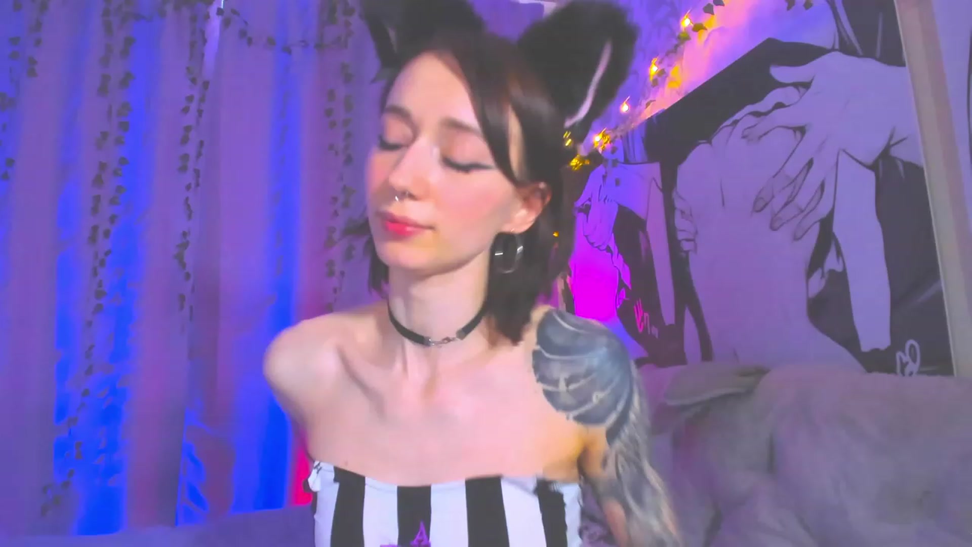Gallery image thumbnail from SweetAlice666's myfreecams stream on, 04/26/2023, 10:39 image 4 of 20
