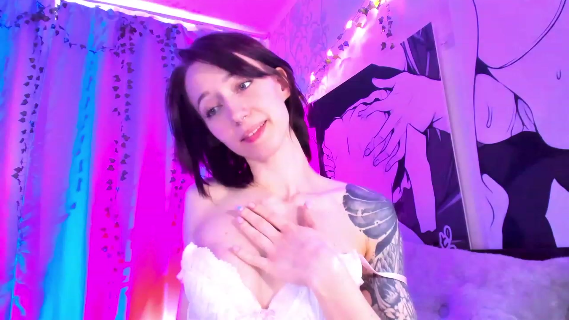 Gallery image thumbnail from SweetAlice666's myfreecams stream on, 04/28/2023, 09:29 image 17 of 20