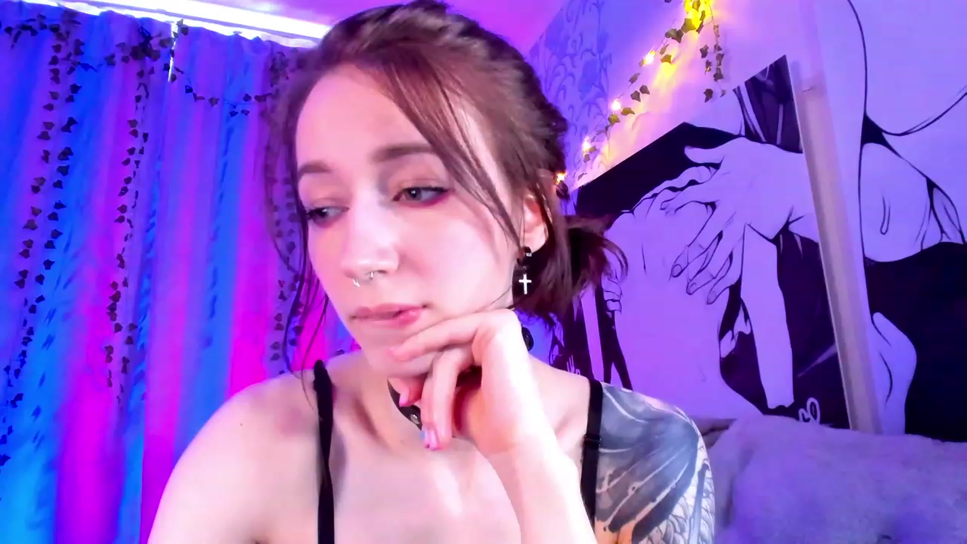 Gallery image thumbnail from SweetAlice666's myfreecams stream on, 05/03/2023, 09:06 image 10 of 20