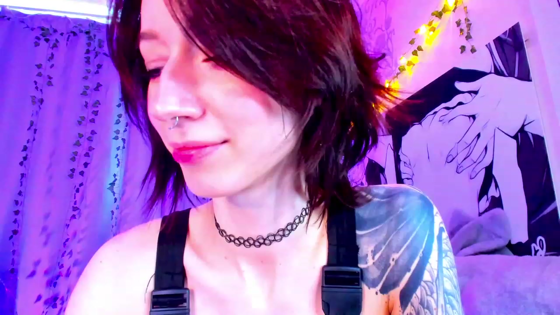 Gallery image thumbnail from SweetAlice666's myfreecams stream on, 05/06/2023, 10:28 image 16 of 20