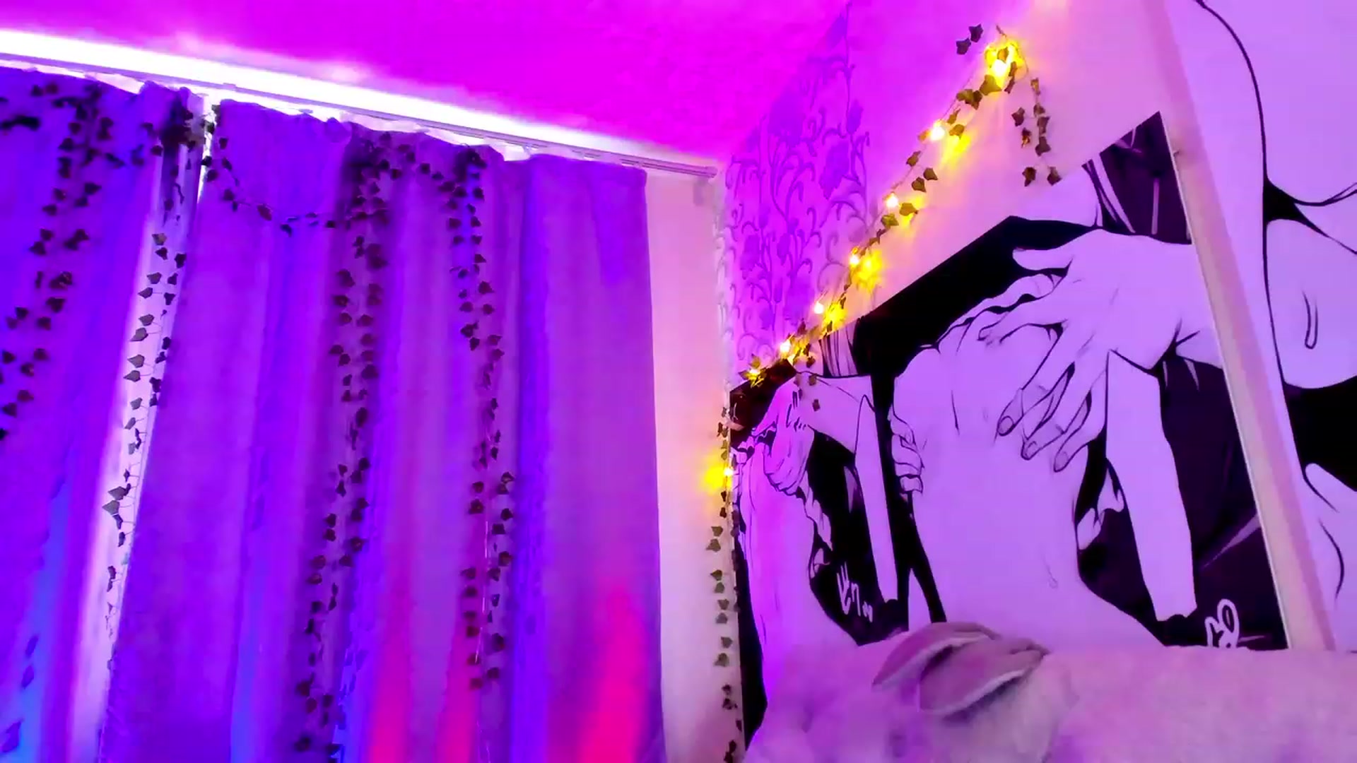 Gallery image thumbnail from SweetAlice666's myfreecams stream on, 05/08/2023, 10:09 image 4 of 20