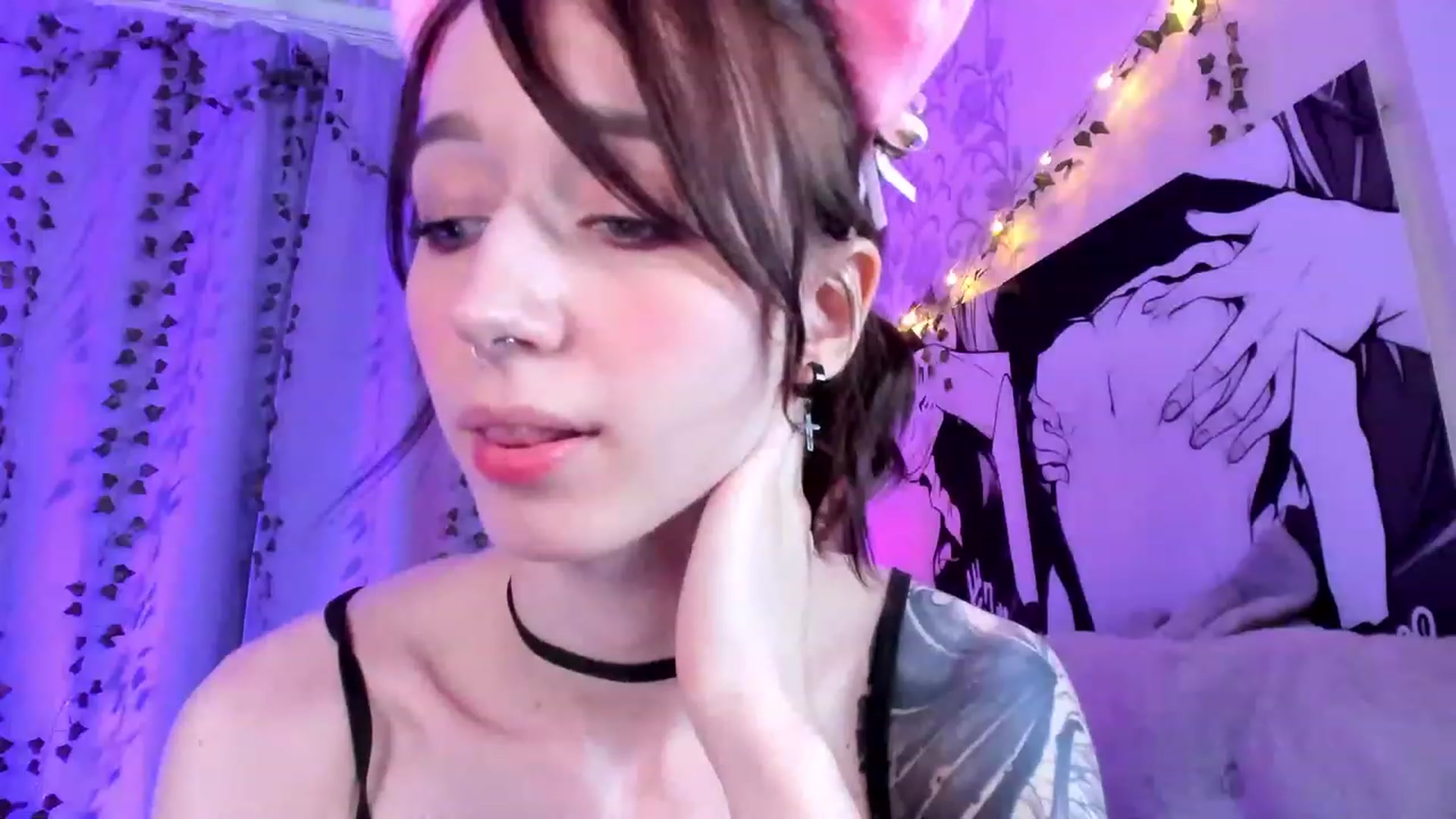 Gallery image thumbnail from SweetAlice666's myfreecams stream on, 05/13/2023, 17:21 image 8 of 20