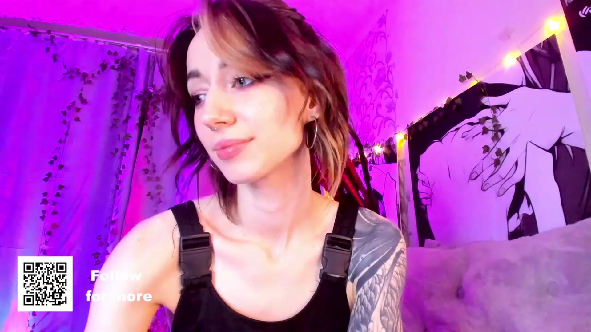 Gallery image thumbnail from SweetAlice666's myfreecams stream on, 08/07/2023, 18:27 image 18 of 20
