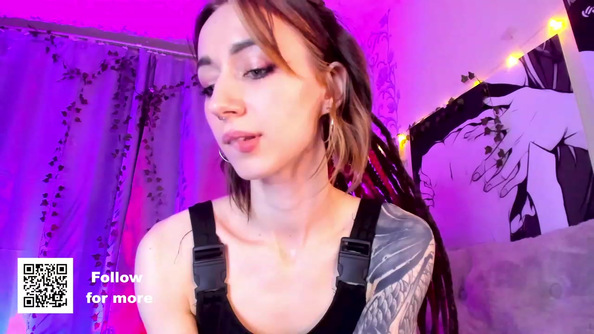 Gallery image thumbnail from SweetAlice666's myfreecams stream on, 08/07/2023, 18:27 image 14 of 20