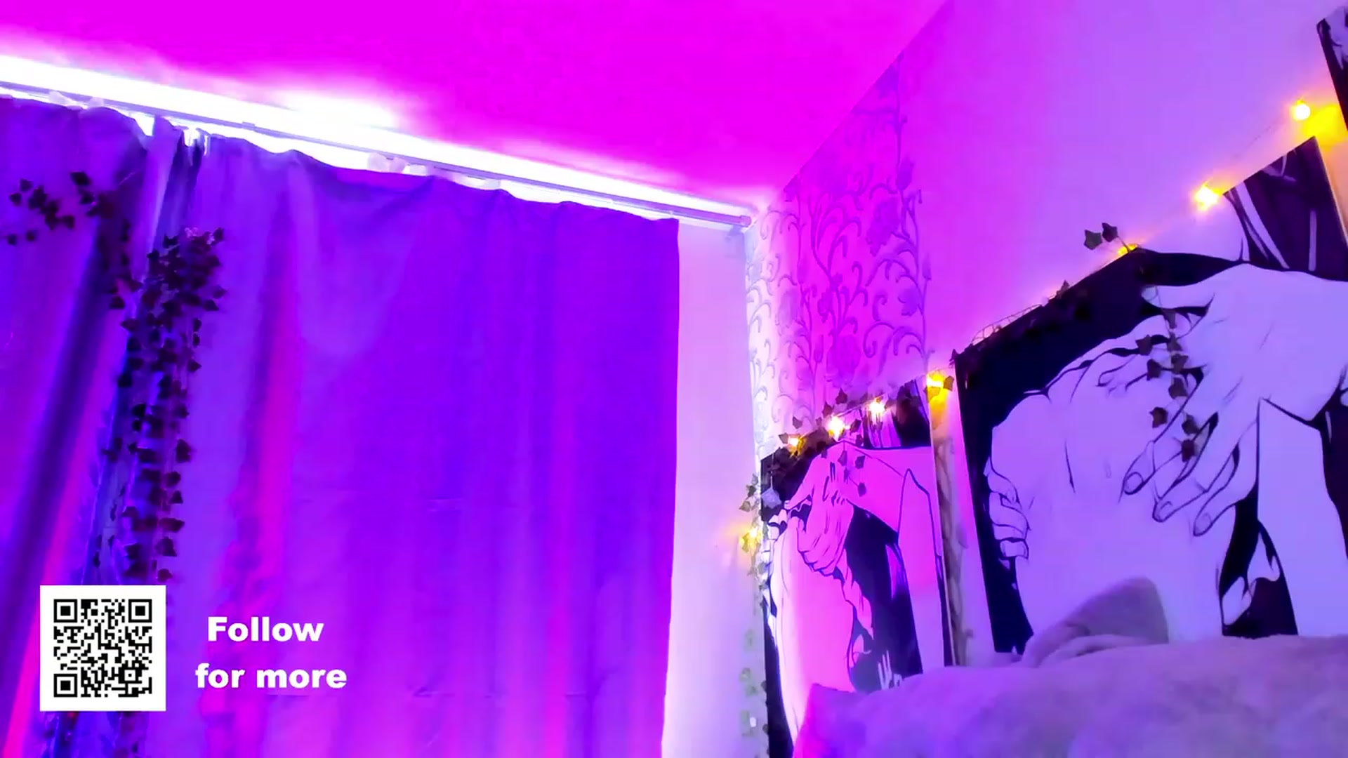 Gallery image thumbnail from SweetAlice666's myfreecams stream on, 08/25/2023, 11:35 image 6 of 20
