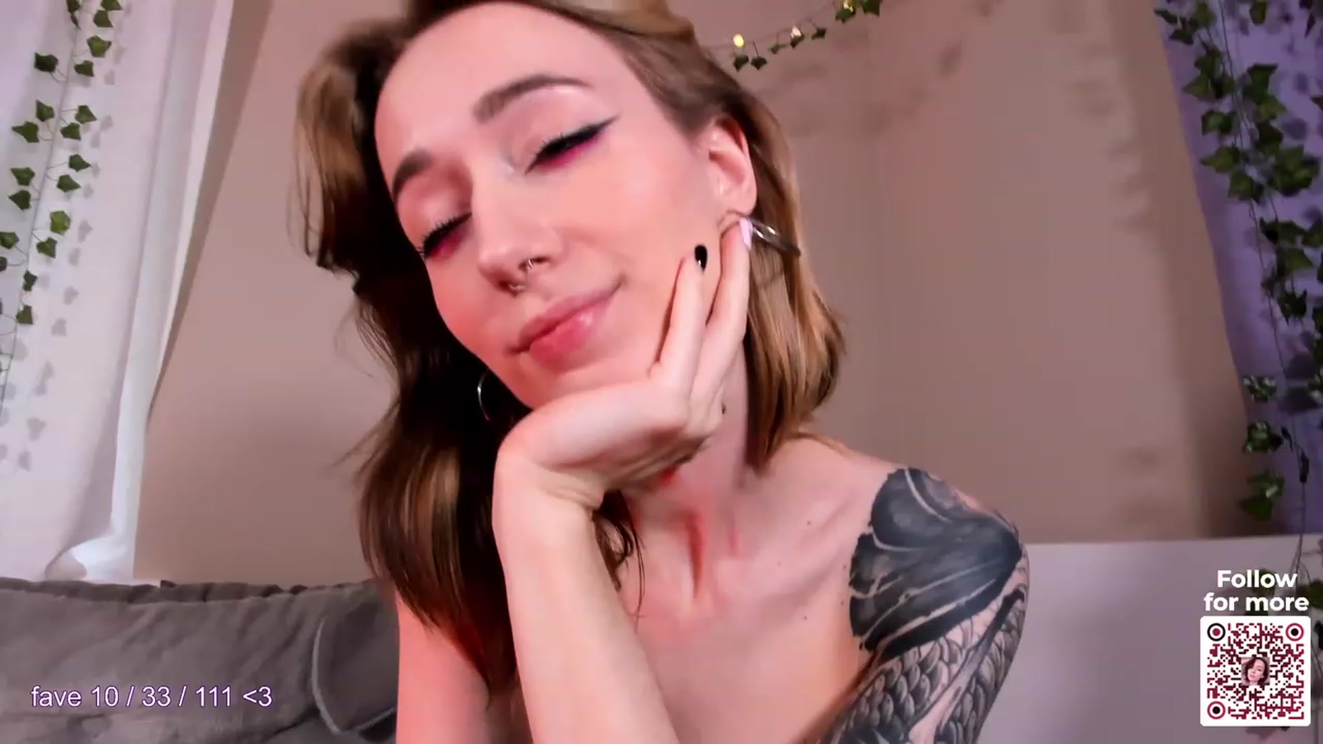 Gallery image thumbnail from SweetAlice666's myfreecams stream on, 02/18/2024, 13:49 image 7 of 20