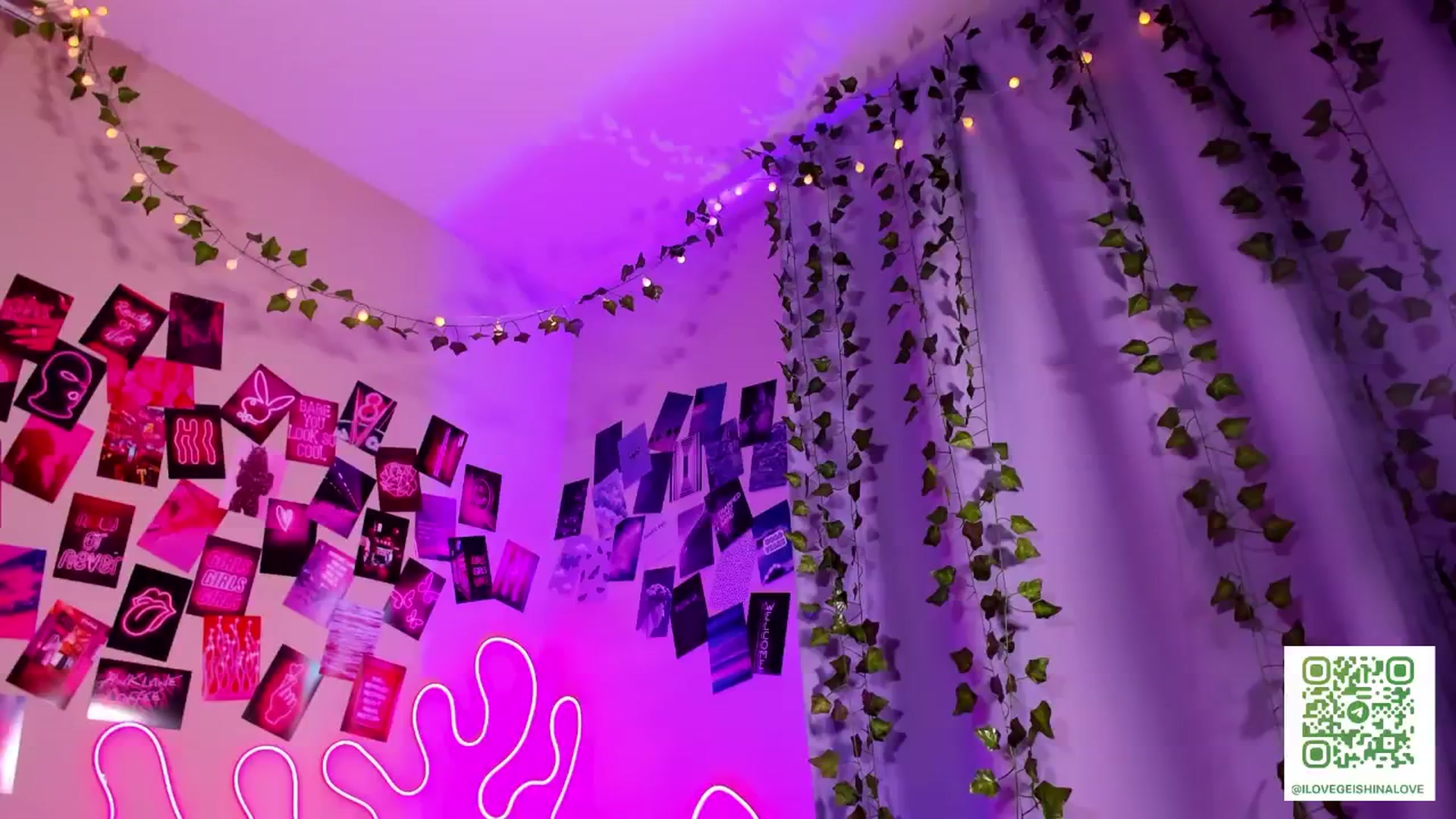 Gallery image thumbnail from SweetAlice666's myfreecams stream on, 09/25/2024, 11:44 image 11 of 20