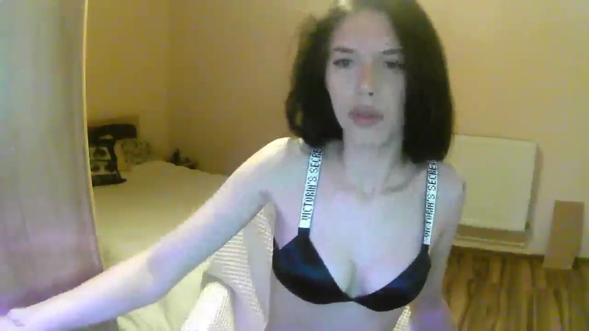 Gallery image thumbnail from SweetAngell's myfreecams stream on, 05/09/2026, 11:01 image 8 of 20
