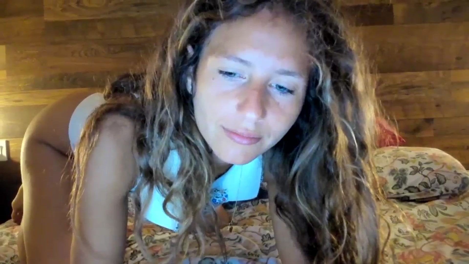 Gallery image thumbnail from SweetAngell18's myfreecams stream on, 01/24/2026, 08:37 image 2 of 20