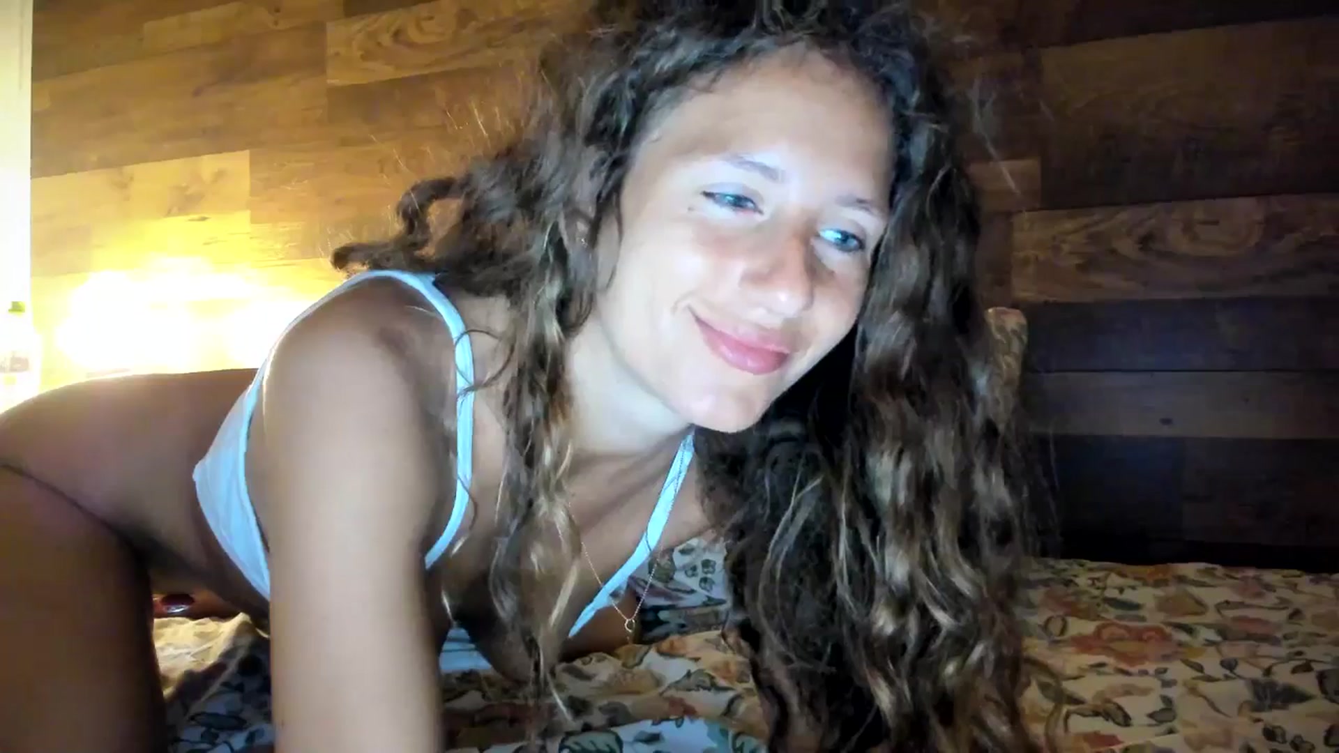 Gallery image thumbnail from SweetAngell18's myfreecams stream on, 01/25/2026, 08:13 image 14 of 20