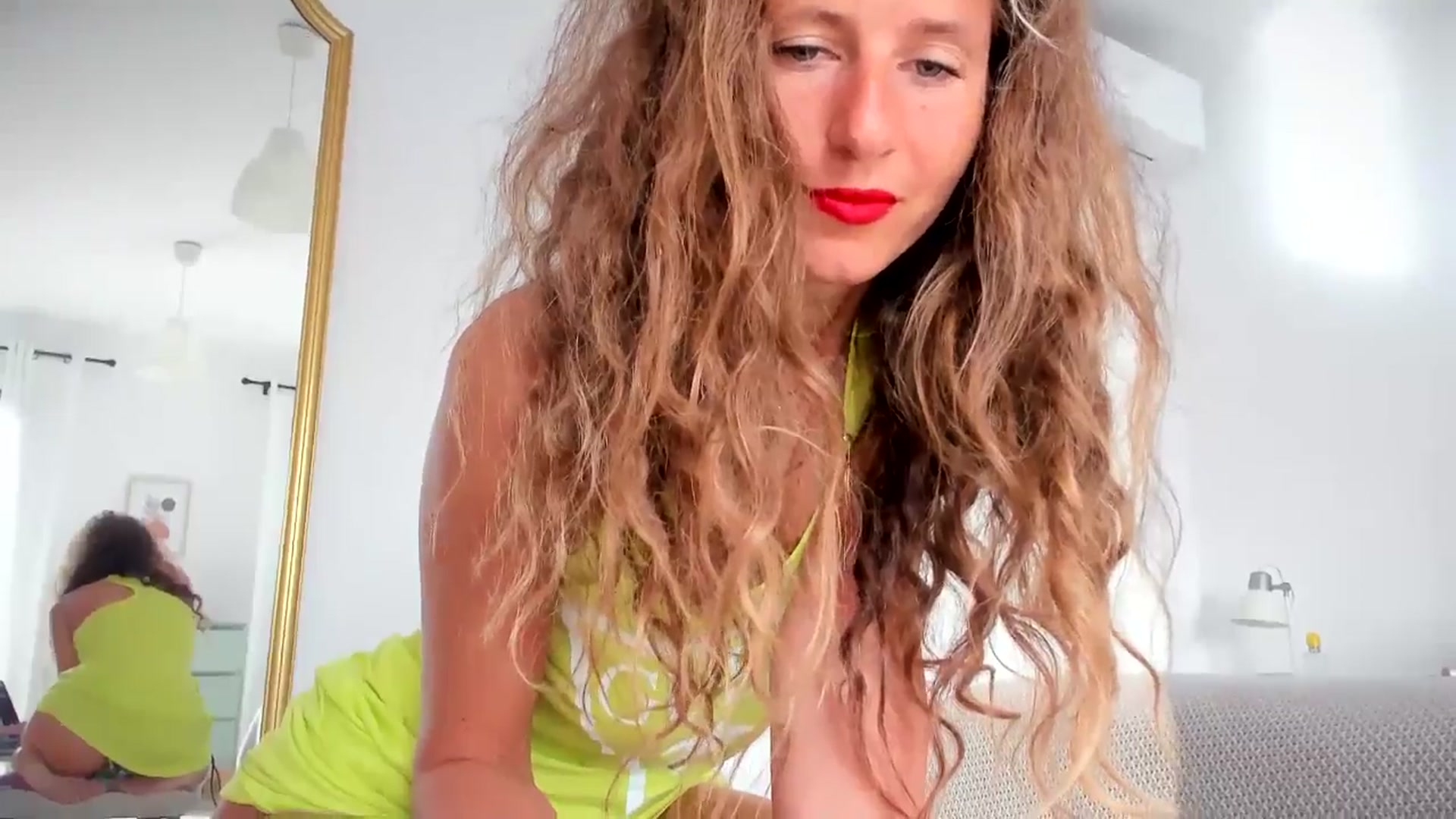 Gallery image thumbnail from SweetAngell18's myfreecams stream on, 02/16/2026, 09:46 image 10 of 20