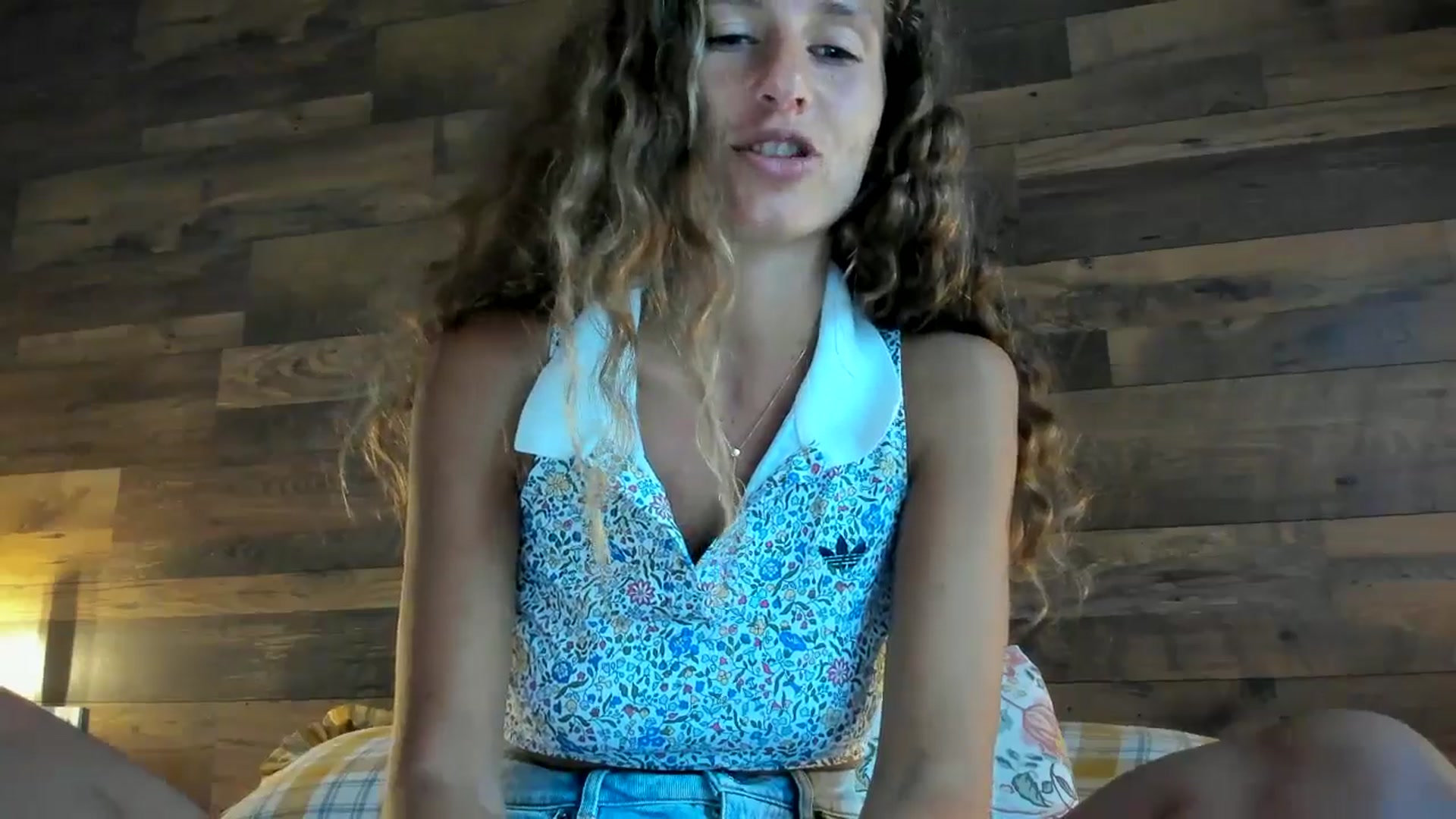 Gallery image thumbnail from SweetAngell18's myfreecams stream on, 03/21/2026, 17:59 image 11 of 20