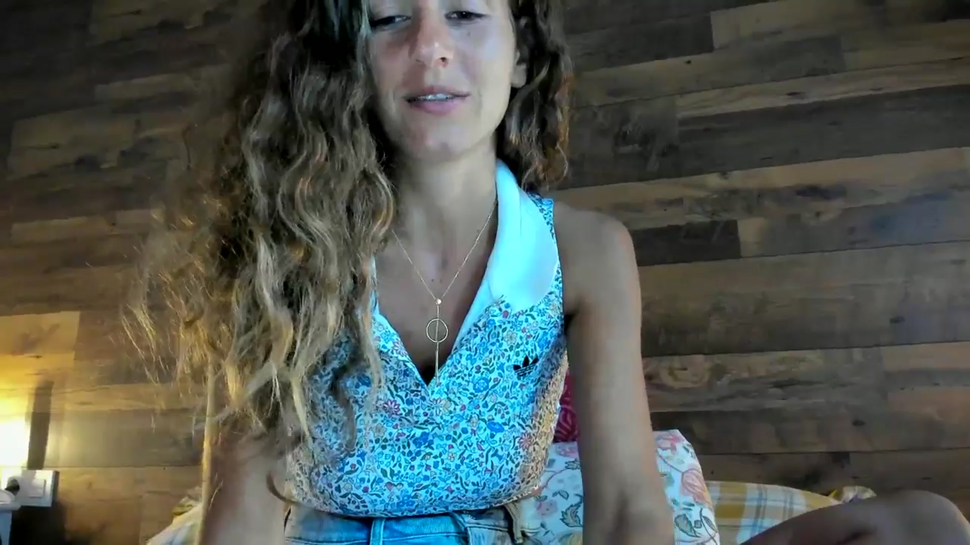 Gallery image thumbnail from SweetAngell18's myfreecams stream on, 03/21/2026, 17:59 image 9 of 20