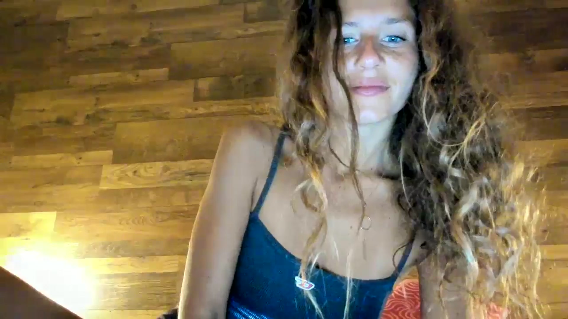 Gallery image thumbnail from SweetAngell18's myfreecams stream on, 03/27/2026, 07:54 image 7 of 20