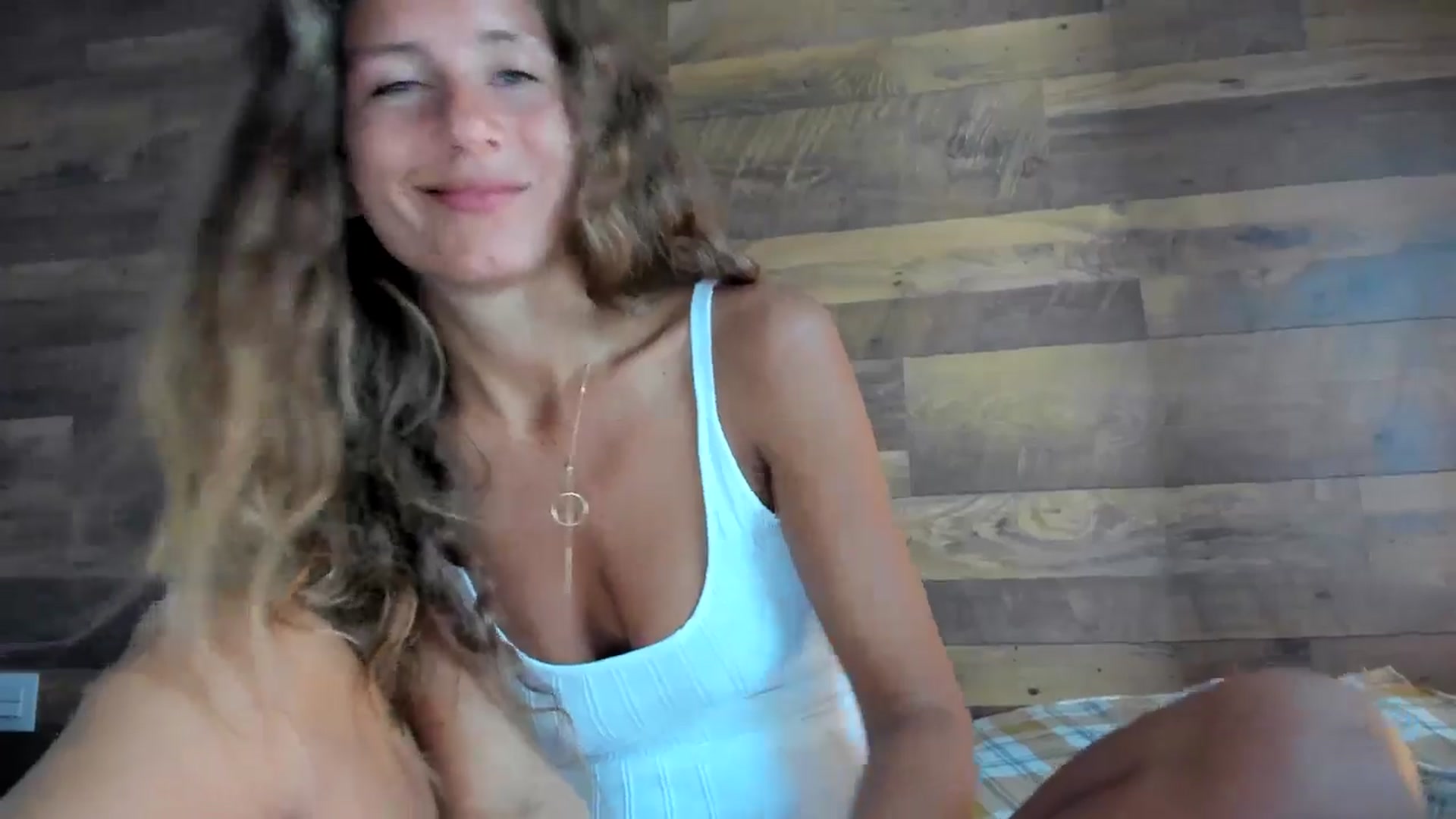 Gallery image thumbnail from SweetAngell18's myfreecams stream on, 04/01/2026, 08:33 image 2 of 20