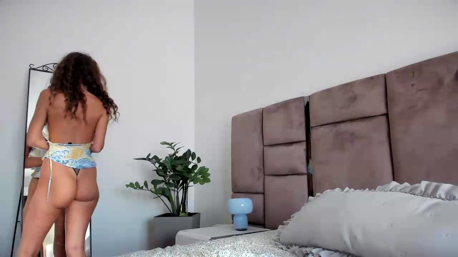 Gallery image thumbnail from SweetAngell18's myfreecams stream on, 05/13/2026, 11:57 image 4 of 20