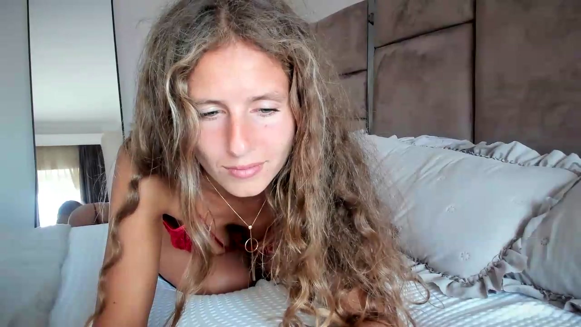 Gallery image thumbnail from SweetAngell18's myfreecams stream on, 05/20/2026, 12:14 image 16 of 20