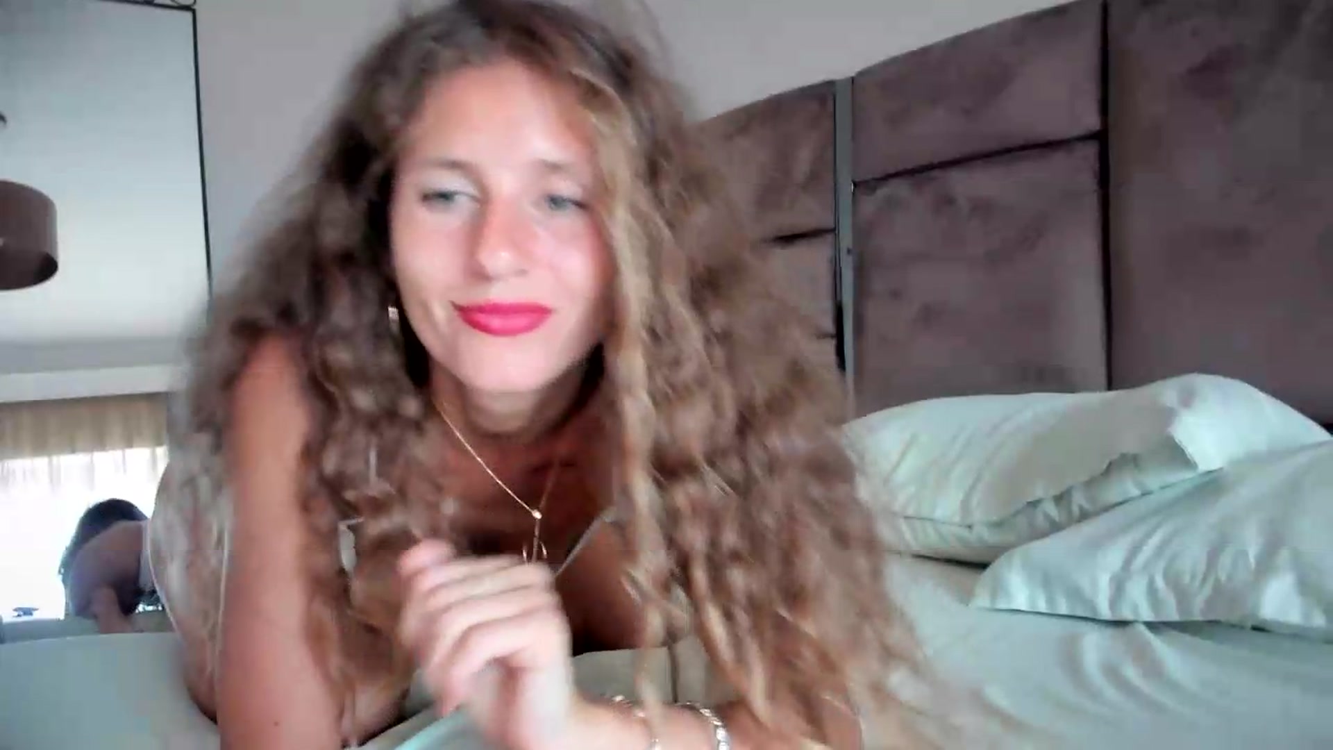 Gallery image thumbnail from SweetAngell18's myfreecams stream on, 05/23/2026, 13:48 image 18 of 20