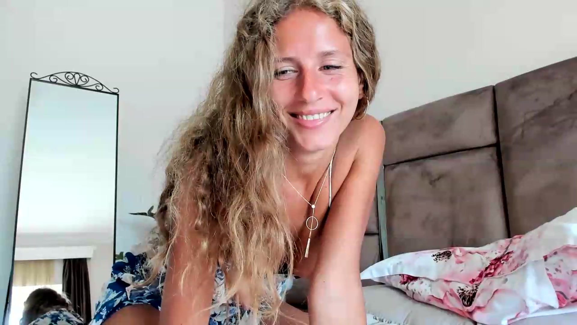 Gallery image thumbnail from SweetAngell18's myfreecams stream on, 06/03/2026, 08:48 image 12 of 20
